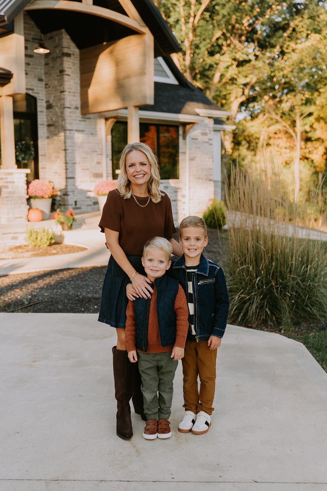 Mom with Sons in Front of Home | At-Home Mini Session