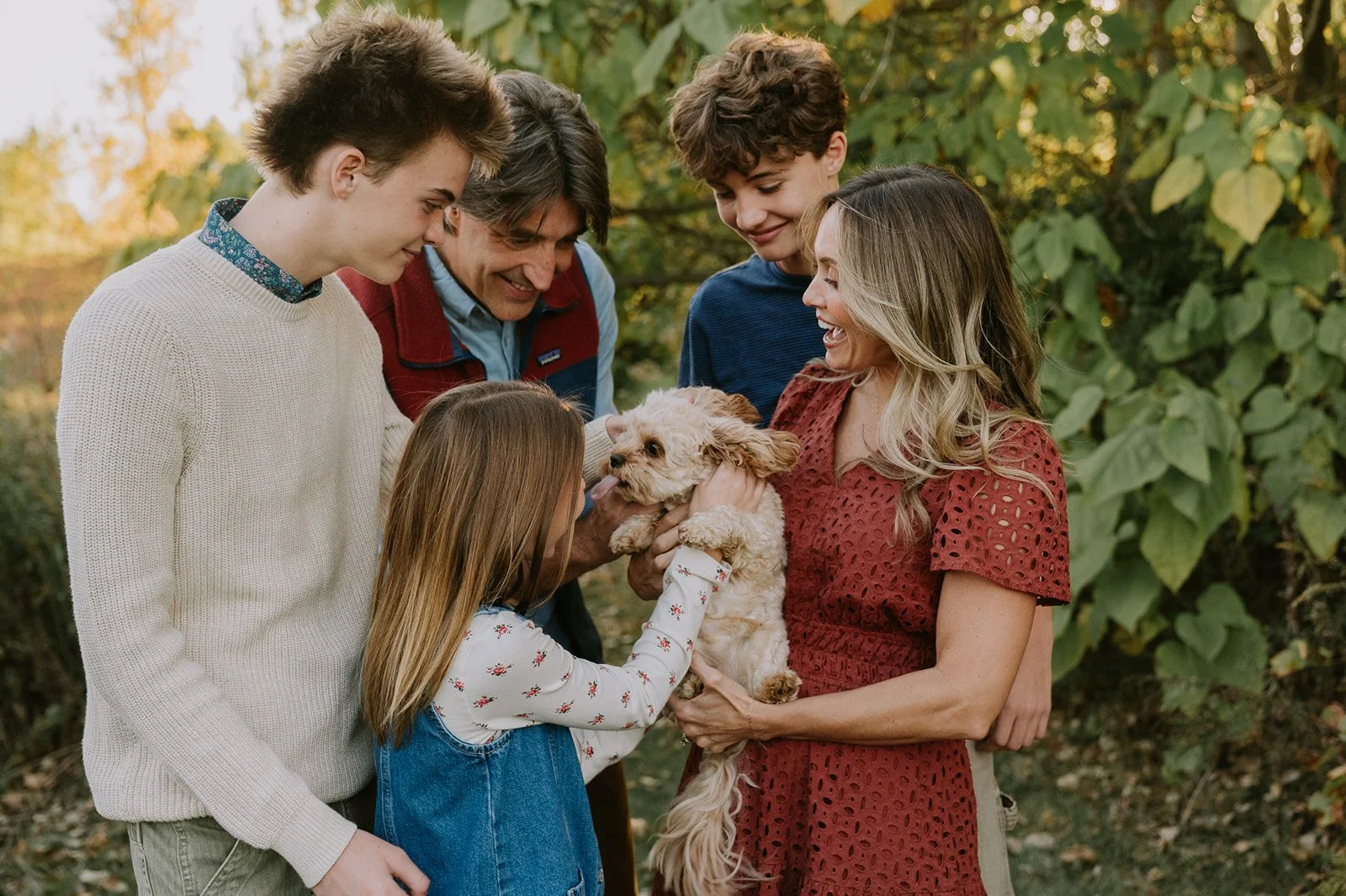 Close Family Moment at Meadows Edge Minis | Mishawaka Indiana Photographer