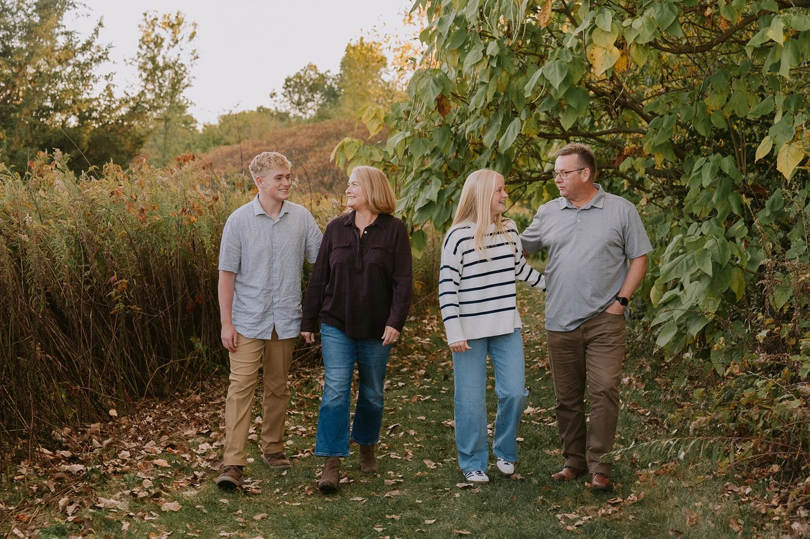 Family Walk at Meadows Edge Minis | Mishawaka Indiana Photographer