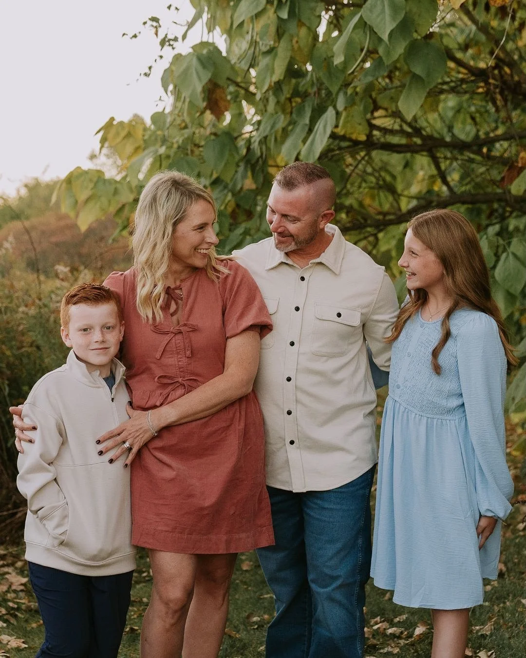 A golden night at Meadow&rsquo;s Edge 

Another new LDP family joined me on the most beautiful fall evening&mdash;and they even brought their big fur baby along. 🐾

This warm fall weather has been such a gift. My summer-loving heart is soaking up ev