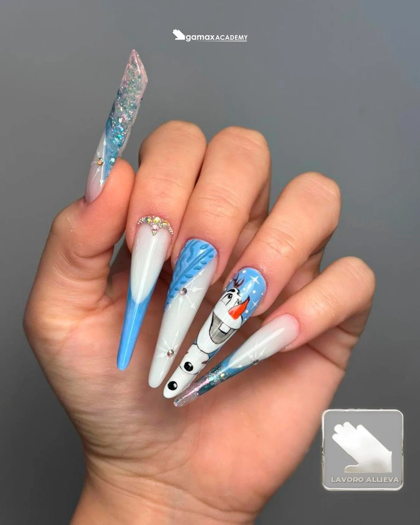 NON solo unghie, ma VERE opere d&rsquo;arte ❄️

Dove? Presso le nostre Gamax Academy❤️

Iscriviti ai nostri corsi, trova l&rsquo;Academy pi&ugrave; vicina a te ✨

📍 @gamax_academy_bari
📍 @gamaxacademyfoggia
📍 @gamax_academy_frattamaggiore
📍 @gama