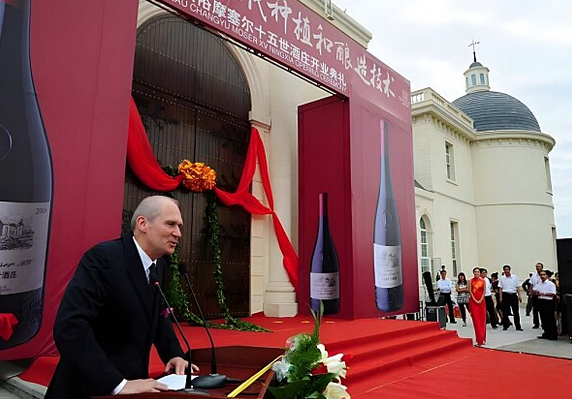 Ein Jahrzehnt „wine making“ in Ningxia: Lenz Maria Moser und Château Changyu Moser XV feiern Jubiläum