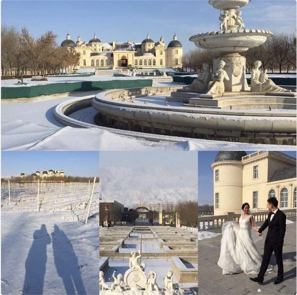 Winter in Ningxia: cold, snow, and a happy couple.