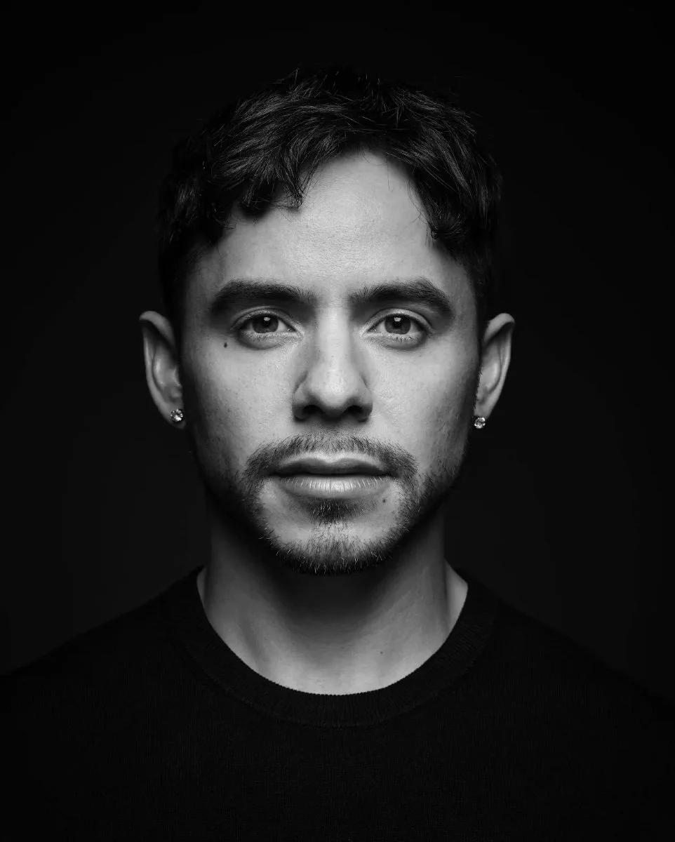 Devour cover image by Robert Ascroft.jpg