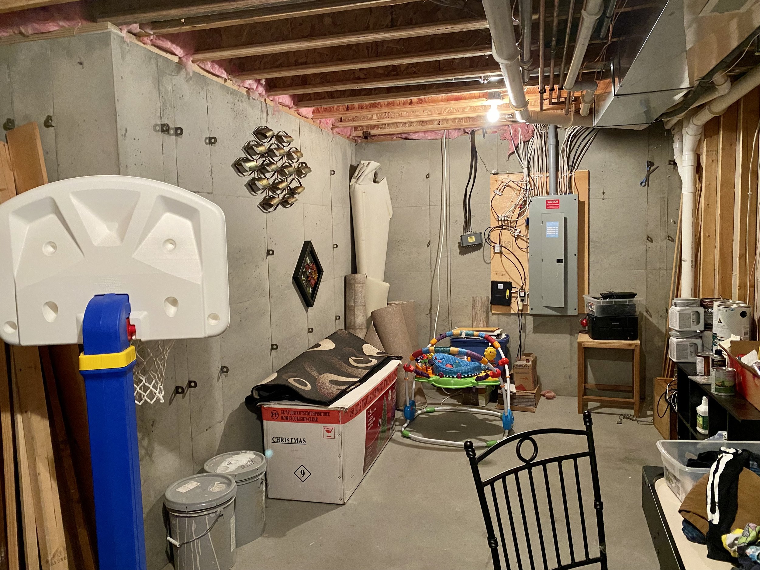 BasementStorage-02.jpg