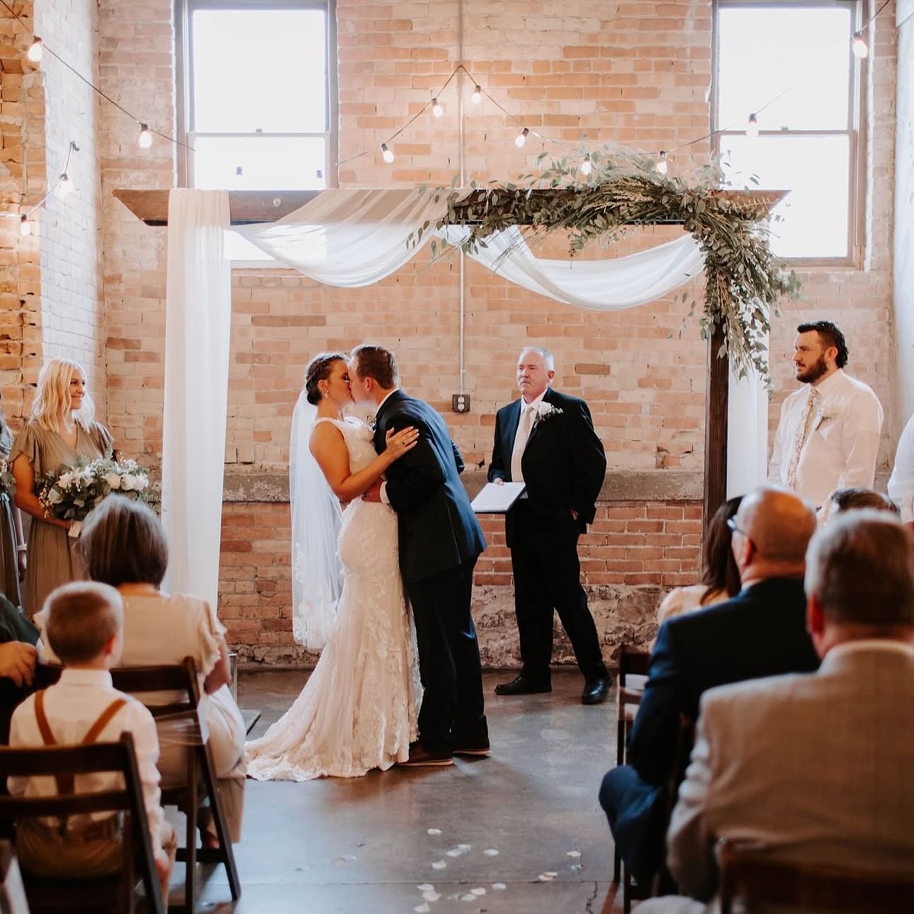 An oldie but always a goodie 💕 Happy Anniversary to these two!