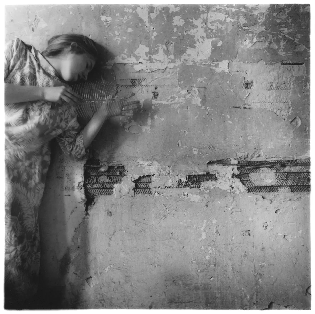 Francesca Woodman  Untitled , 1979
 
gelatin silver print
 
5 ½ x 5 ½ in | paper 8 x 10 in
