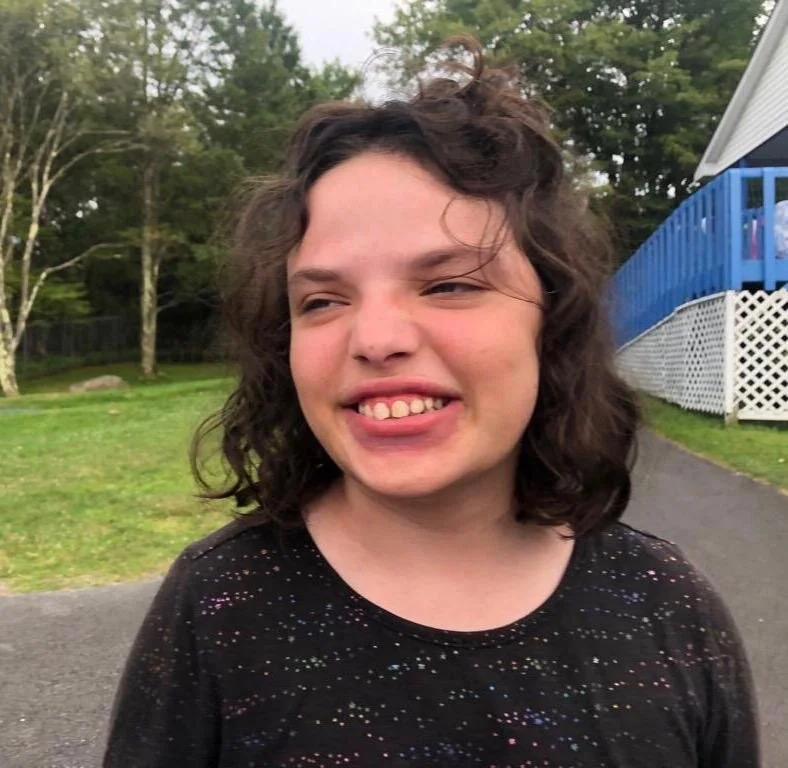 Tehila, 13  