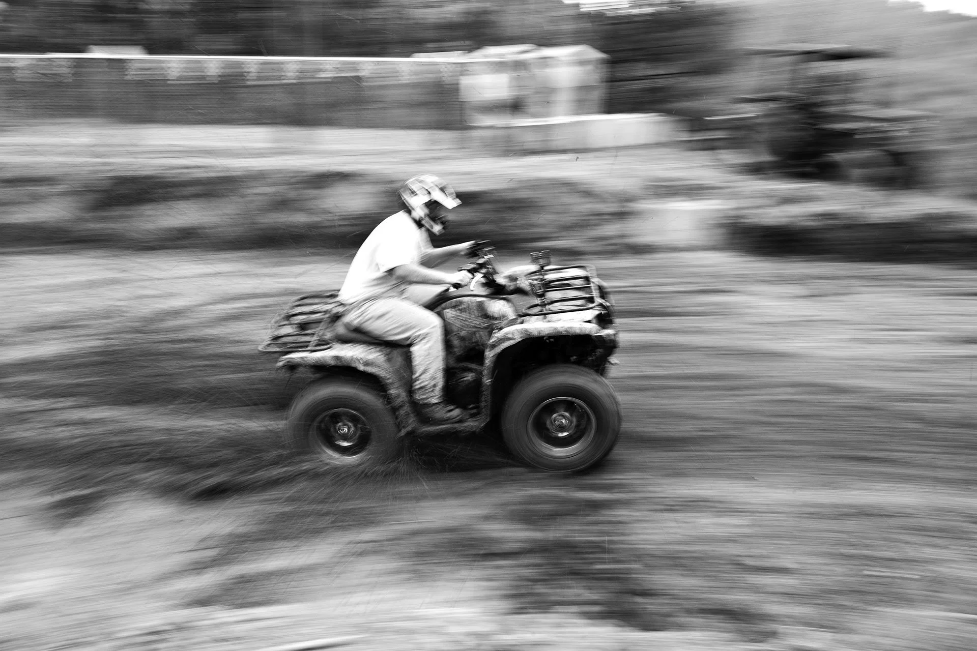 lifestyle-sport-photography-mud-racing-06.jpg