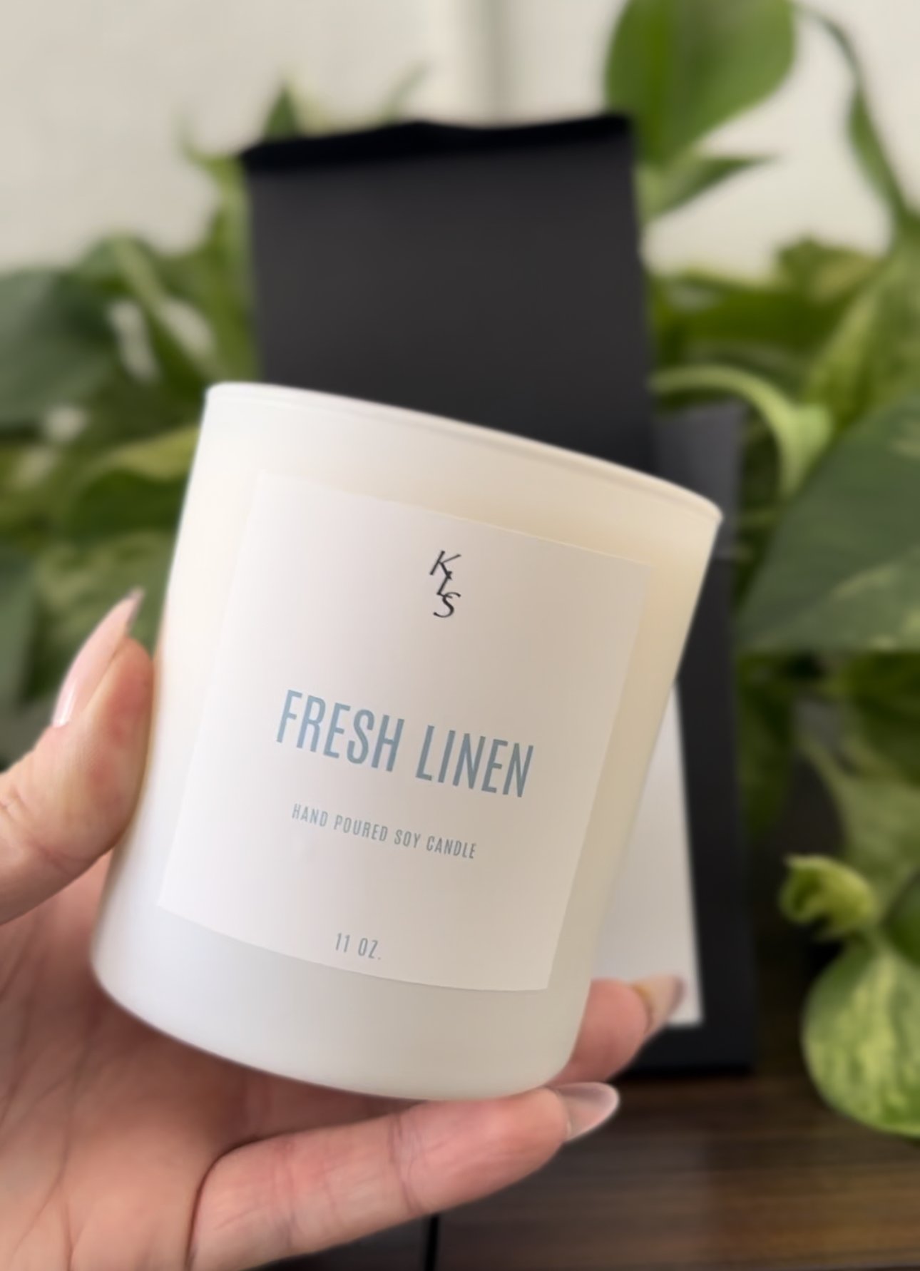 Fresh Linen Candle