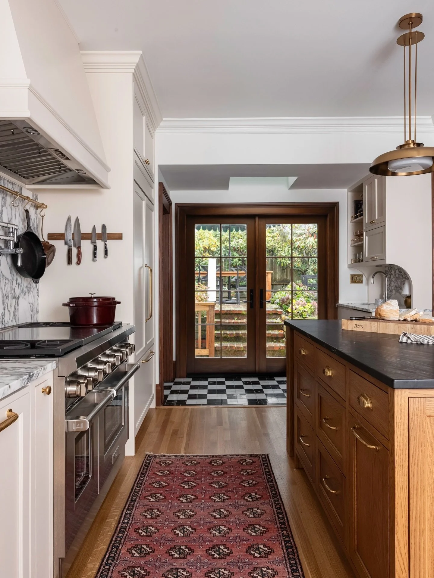 Back from break feeling refreshed, energized, and inspired!
Looking ahead to 2026 with gratitude for the people and projects that continue to shape our work.  Thank you to our clients and community for the trust and collaboration.
Happy New Year!
Des