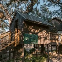 Machan Dripping Springs Tree House Rental Lodging