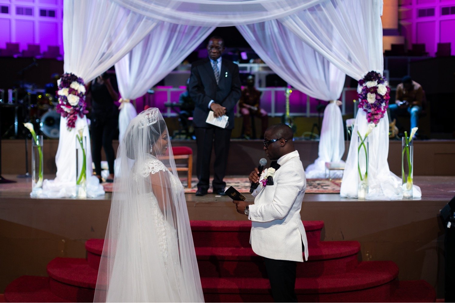 26_First-Baptist-Church-Of-Ft-Lauderdale-Nigerian-Wedding-Ft-Lauderdale-Wedding-Photographer_6039_Ft._south_photographer_Wedding_Lauderdale_florida_Nigerian_wedding.jpg