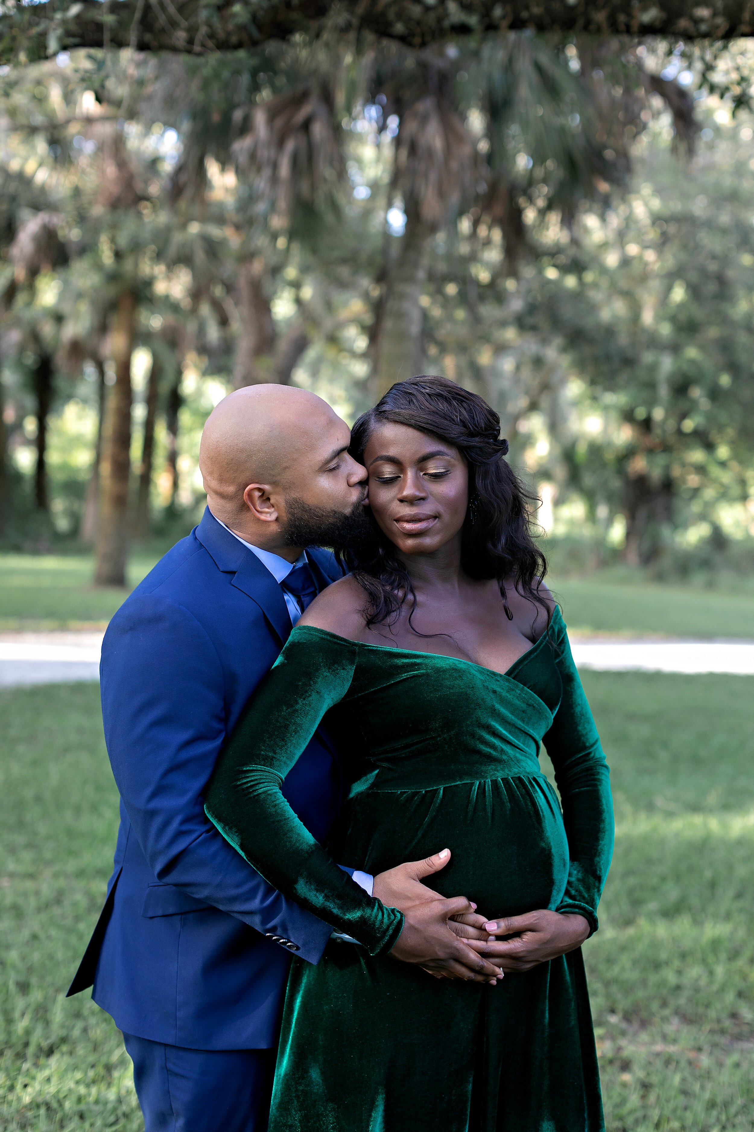 Riverbend-Park-Maternity-Session-South-Florida-Portrait-Photographer_7045.jpg