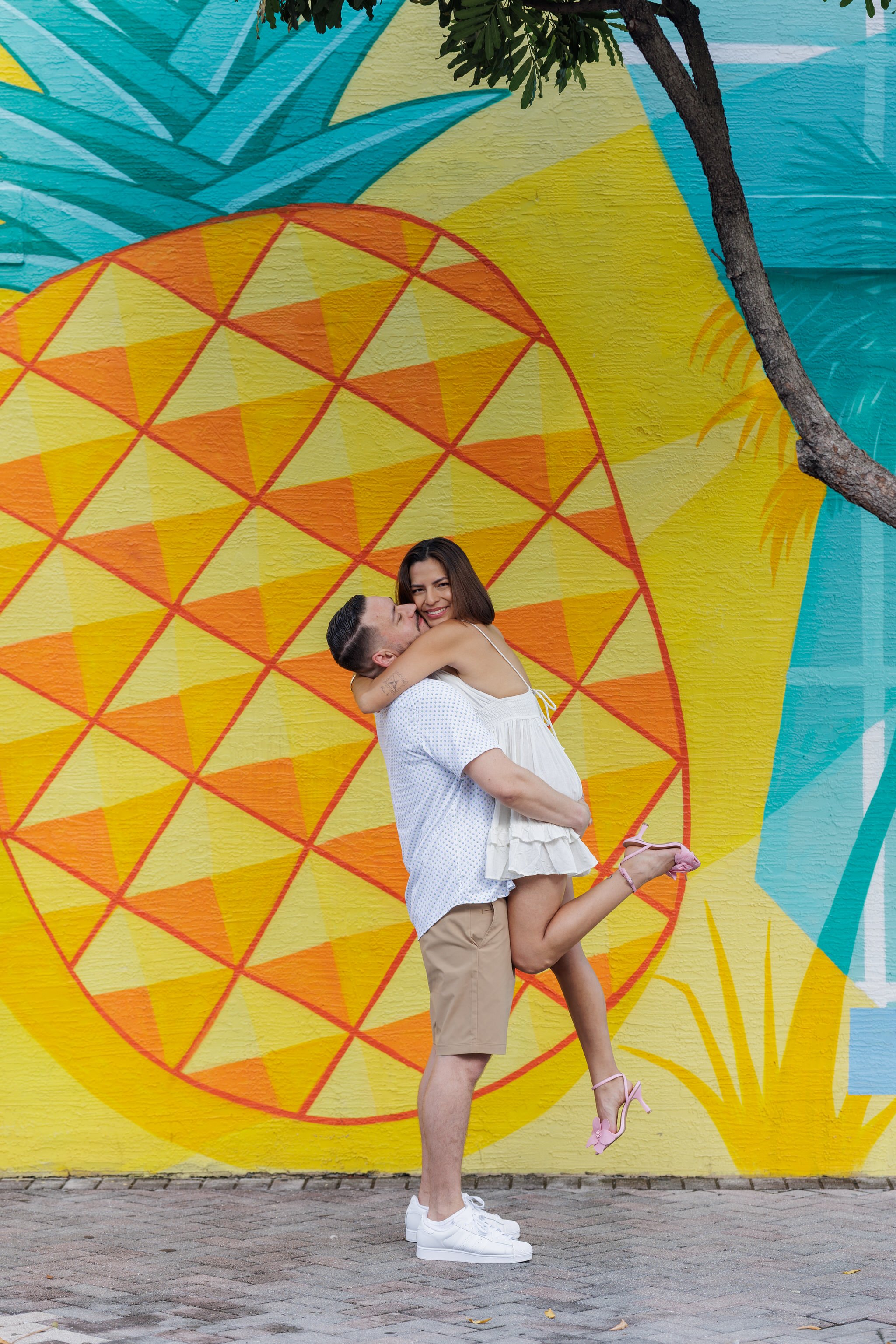 pineapple-grove-delray-beach-engagement-photos-20863.jpg