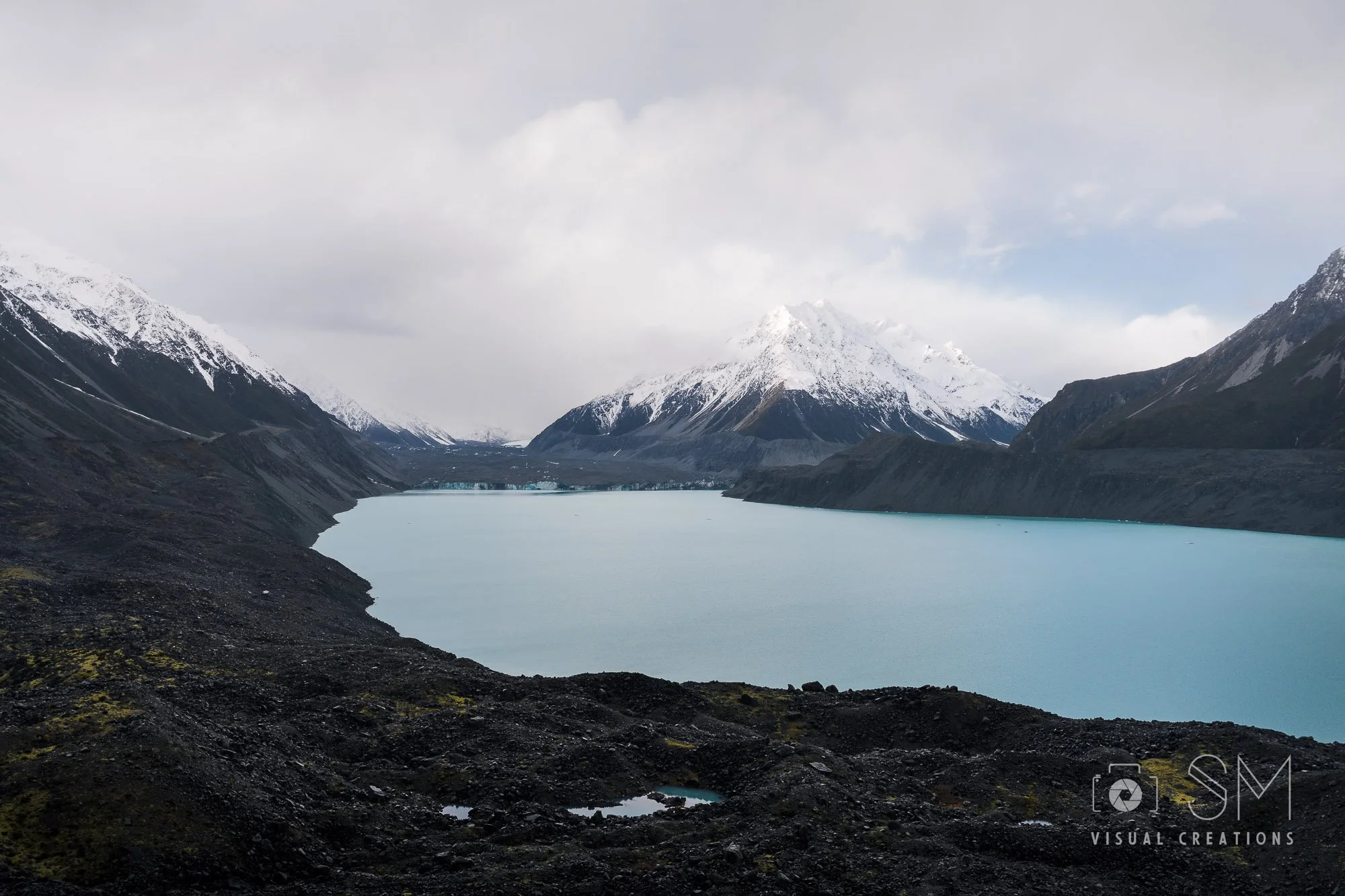 Mount Cook National park lake tasman morraine.jpg