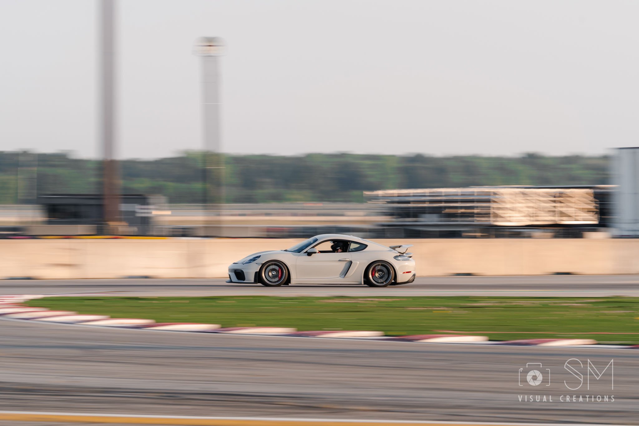 Porsche GT4-20.jpg