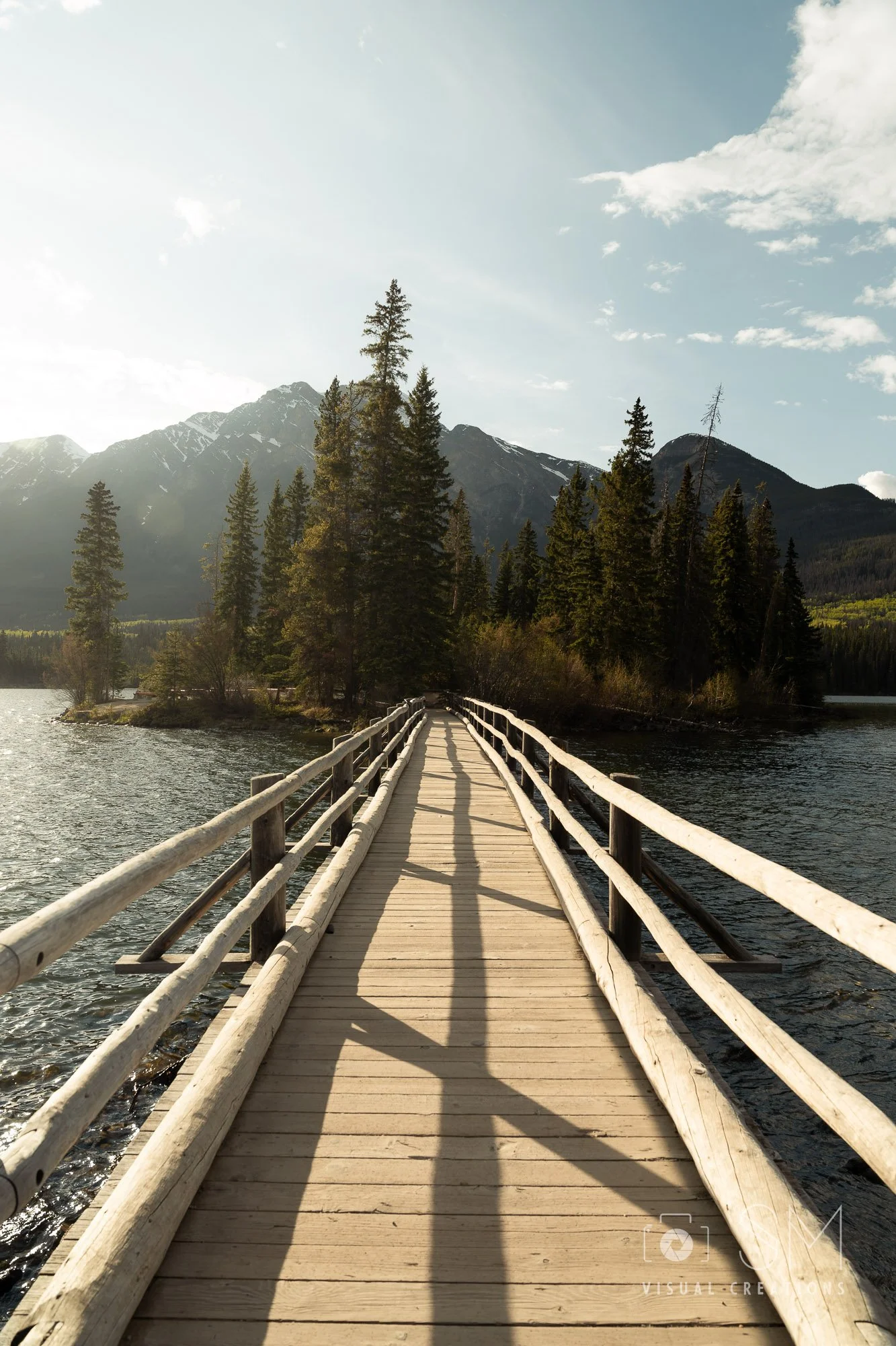 Pyramid lake.jpg