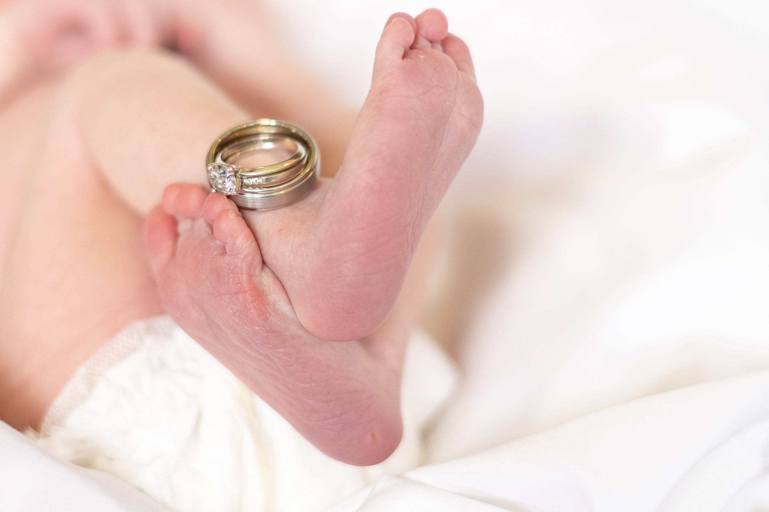 DANIELLEBPHOTOGRAPHY_BABY_NEWBORN_MARYLAND_PHOTOSHOOT-0007.jpg