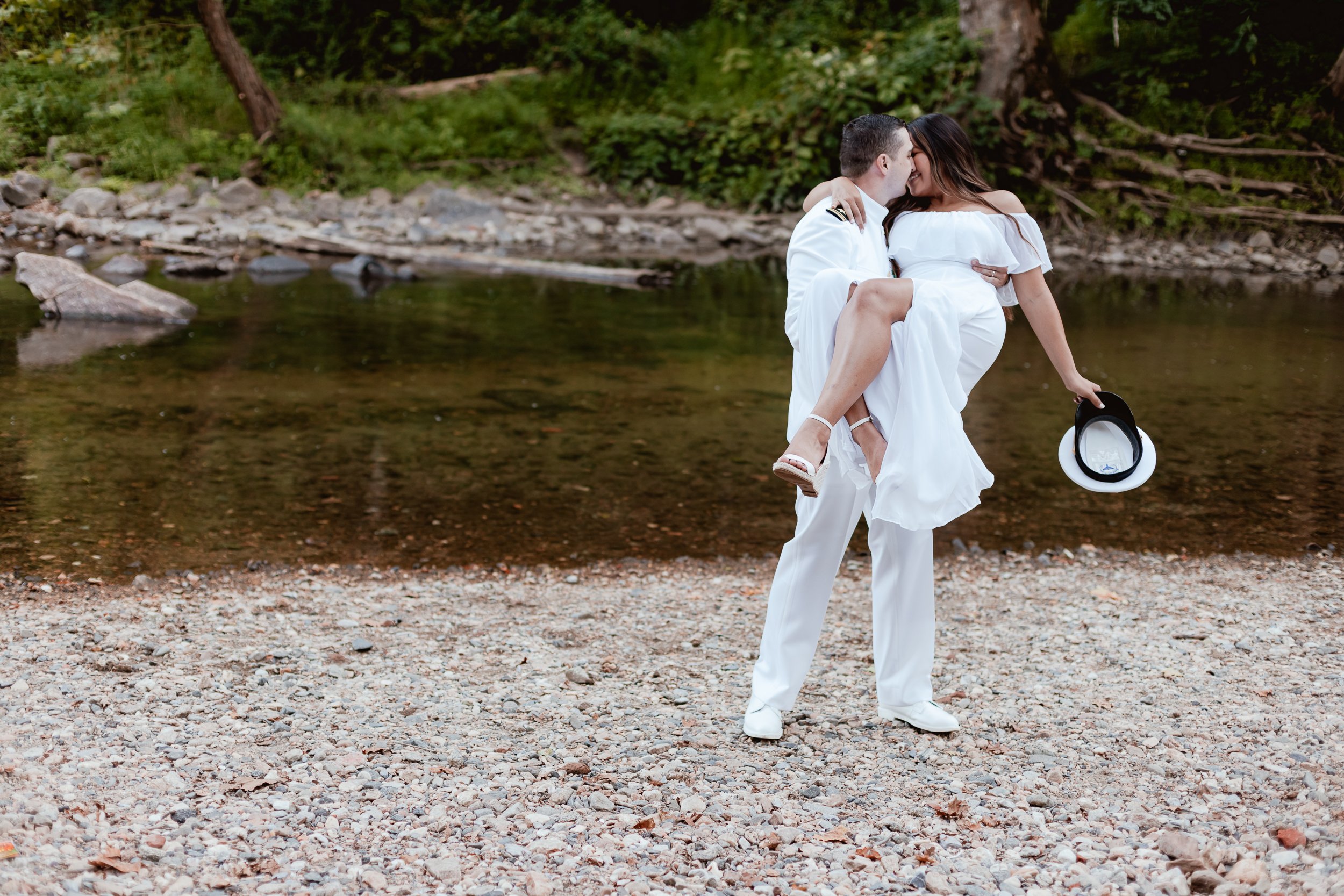 DANIELLEBPHOTOGRAPHY_TASHA_DAVID_ELOPEMENT_LOVE_WEDDING-0023.jpg