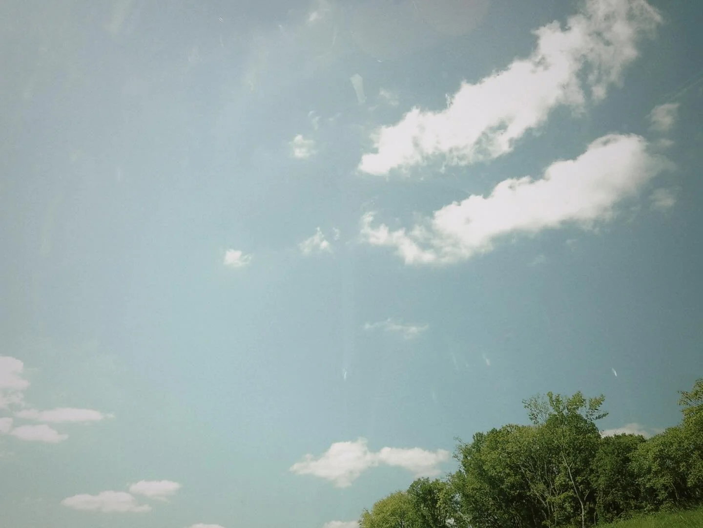 Your reminder to pause.

One minute for yourself can change everything.