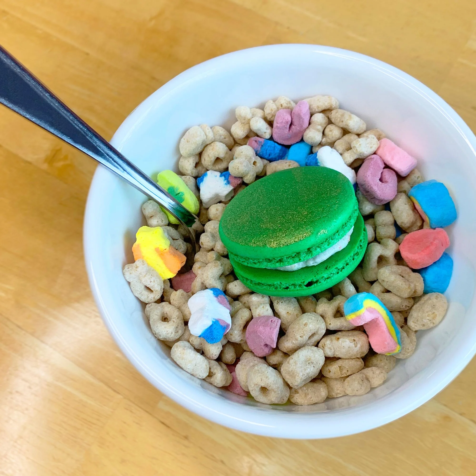 Lucky Charms flavor macaron