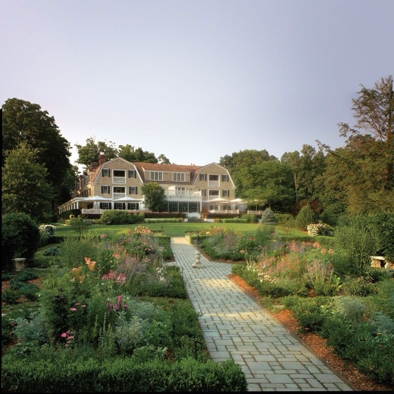 We&rsquo;ve been holding onto a little secret and it finally feels right to let it breathe.

We&rsquo;re continuing our movement partnership with @auberge, and this weekend our founder, @kati.villavicencio, will be in residence at @mayflowerauberge f