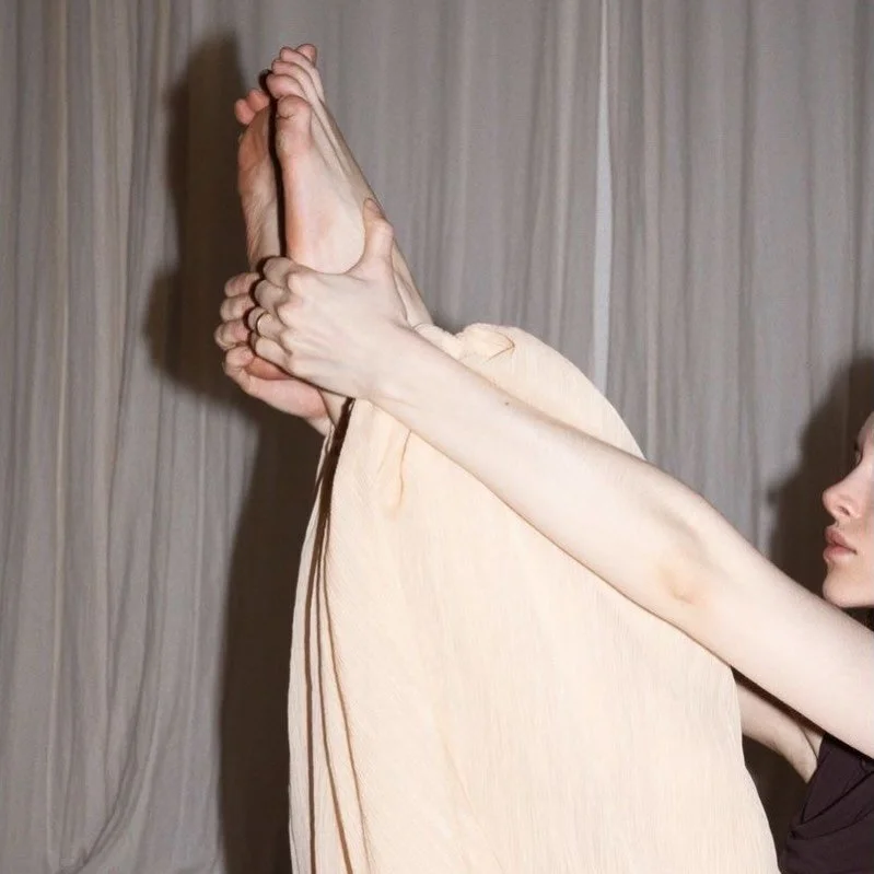 &ldquo;The body is a multilingual being. It speaks through its color and its temperature, the flush of recognition, the glow of love, the ash of pain.&rdquo; &mdash; Clarissa Pinkola Est&eacute;s

Are you listening? If your body had a &lsquo;word of 