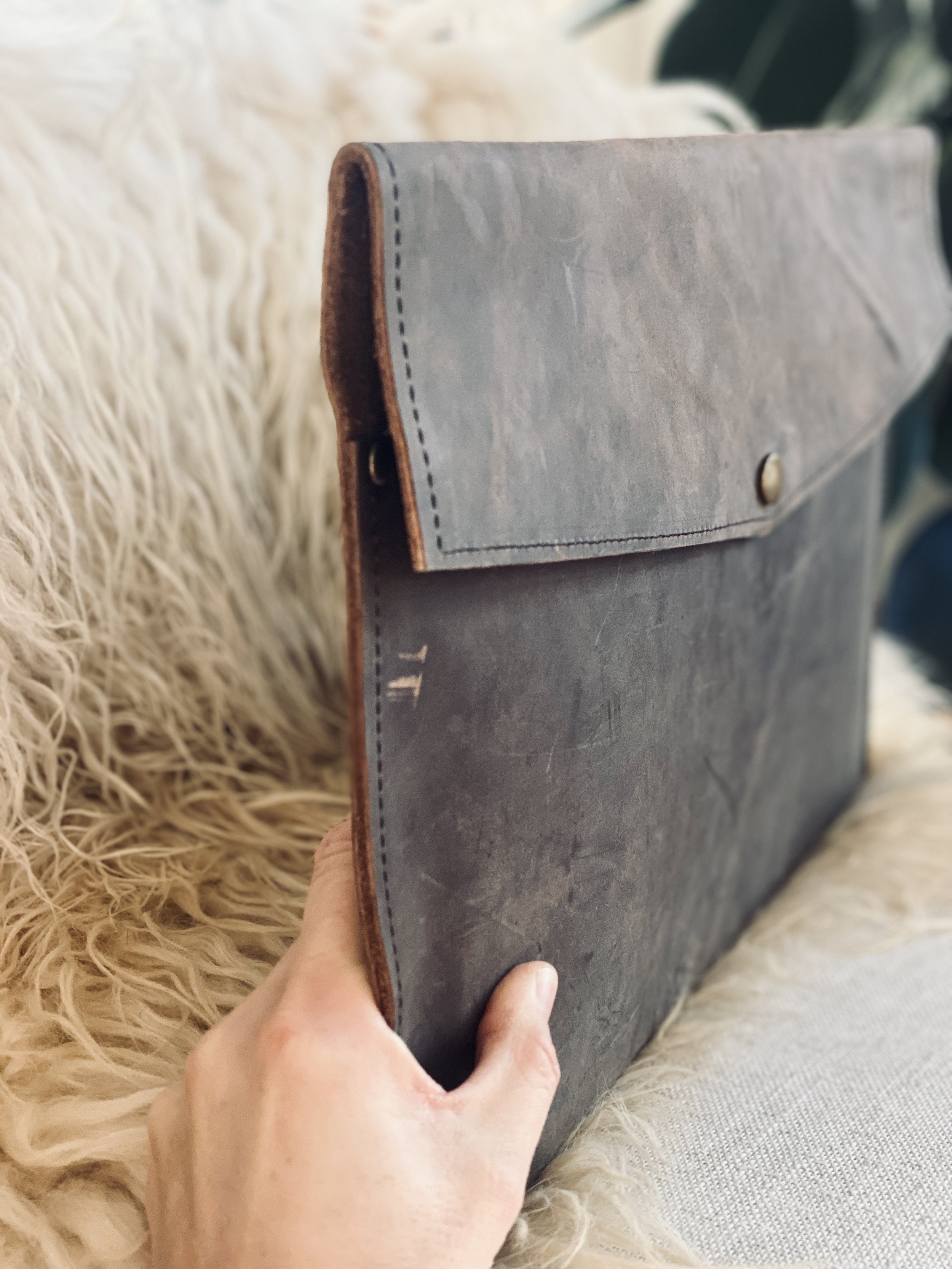 Leather Laptop Sleeve - brown