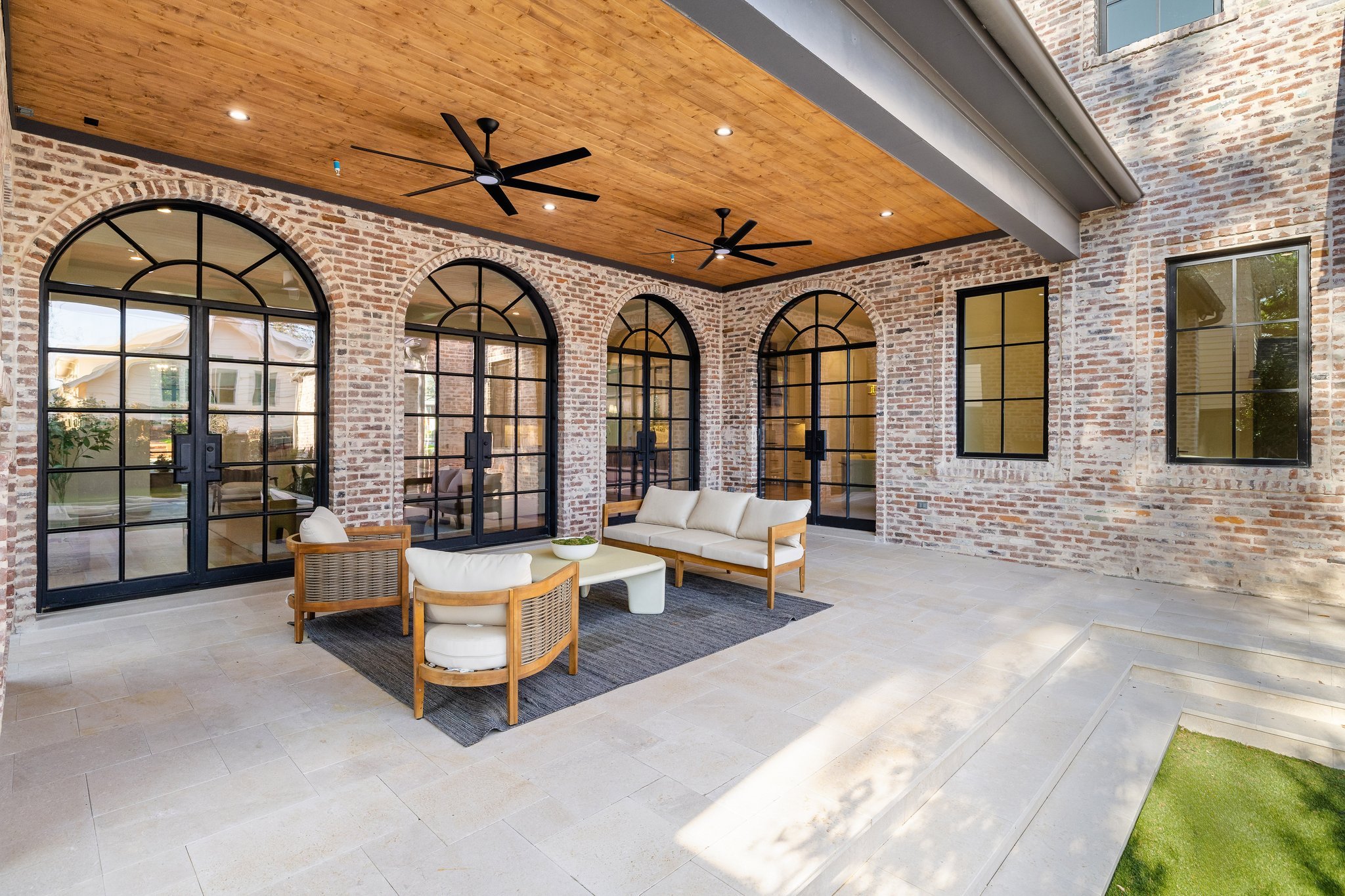 121-web-or-mls-3401 Colgate_Ave_Dallas-12.jpg