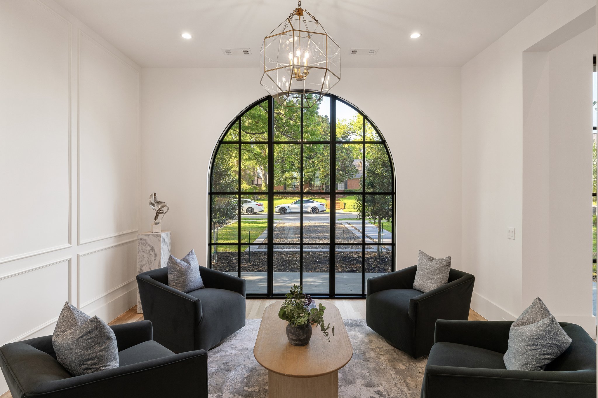 14-web-or-mls-3401 Colgate_Ave_Dallas-22.jpg