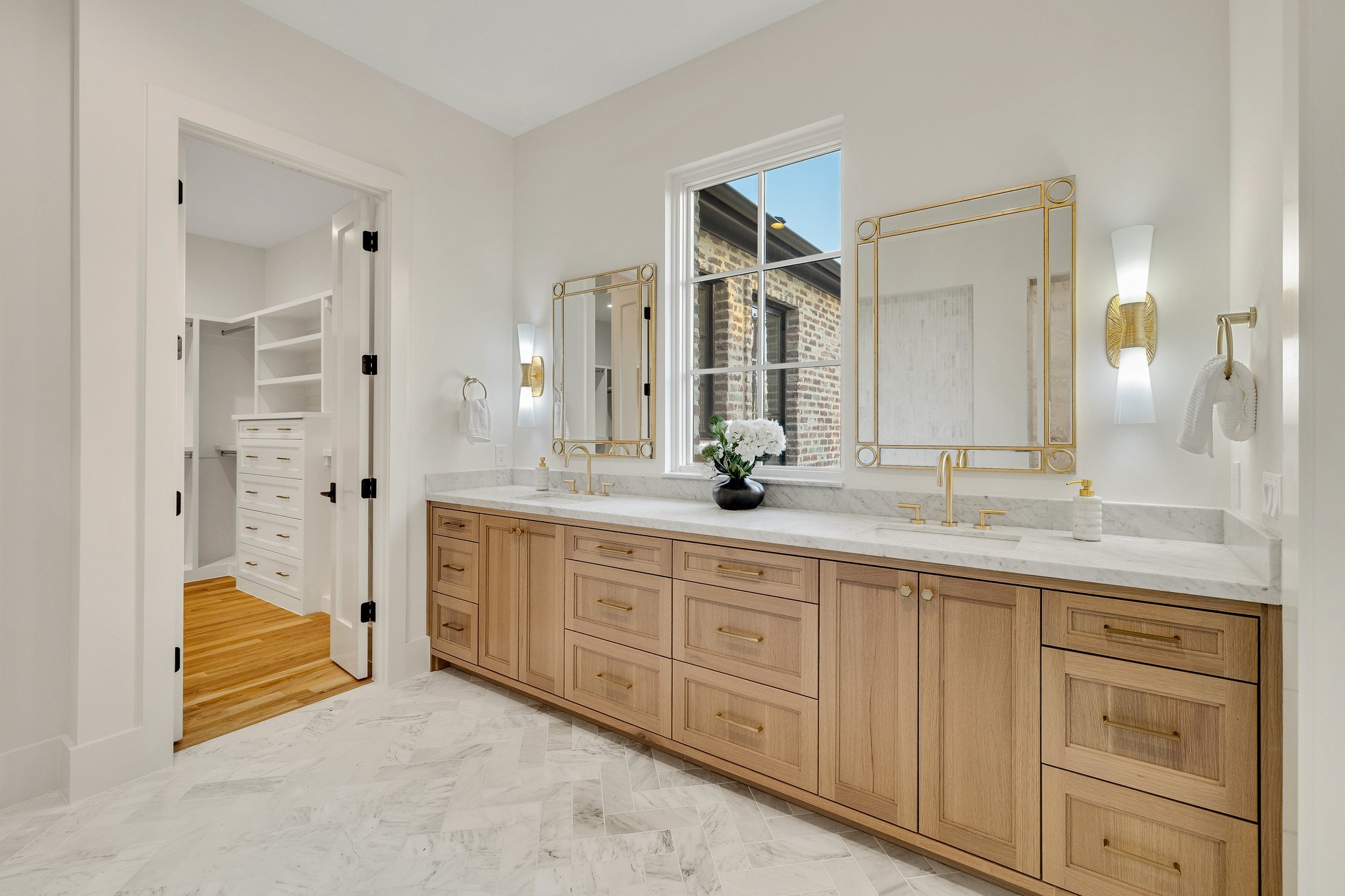 83-web-or-mls-3401 Colgate_Ave_Dallas-91.jpg