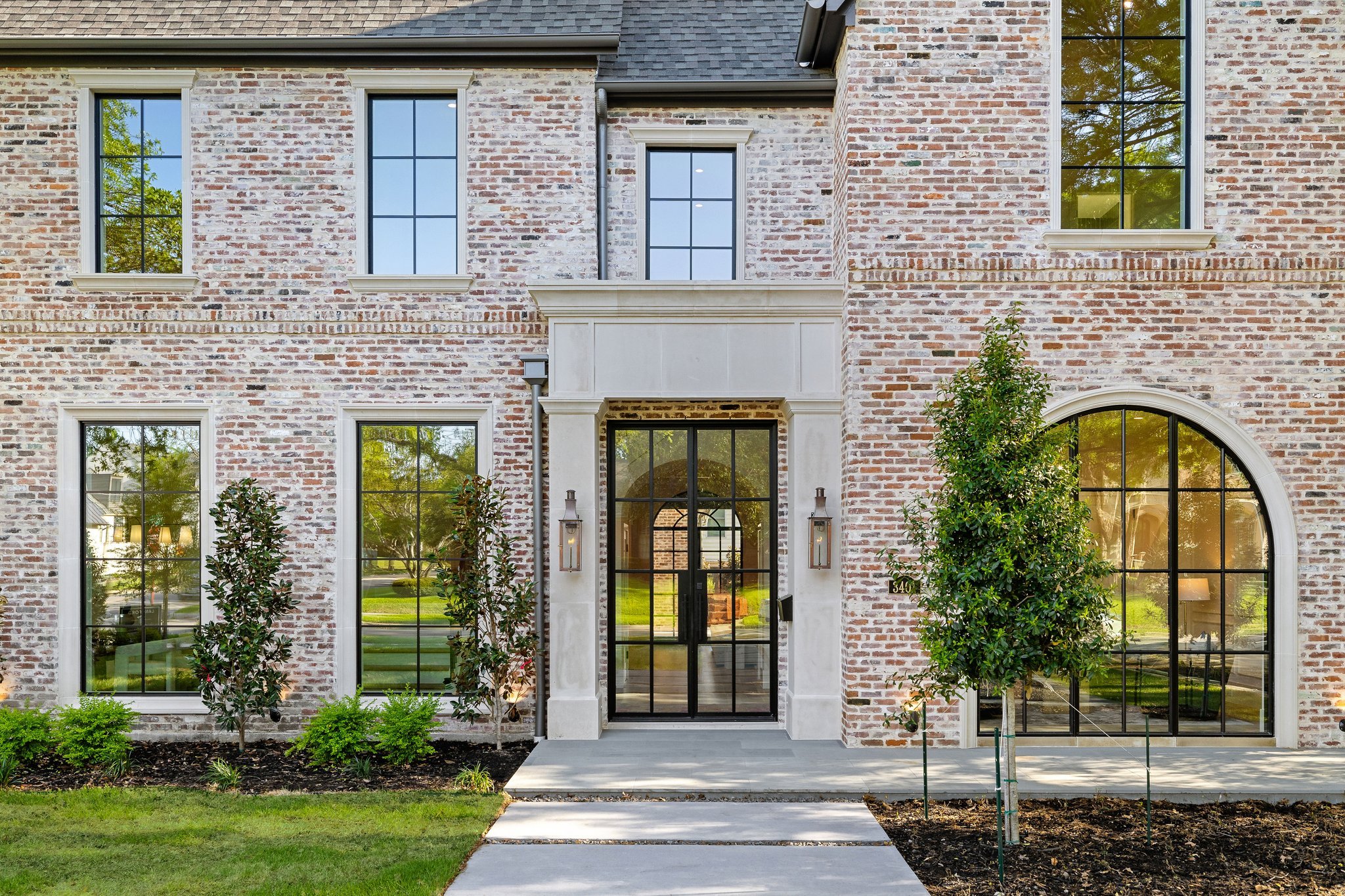 114-web-or-mls-3401 Colgate_Ave_Dallas-5.jpg