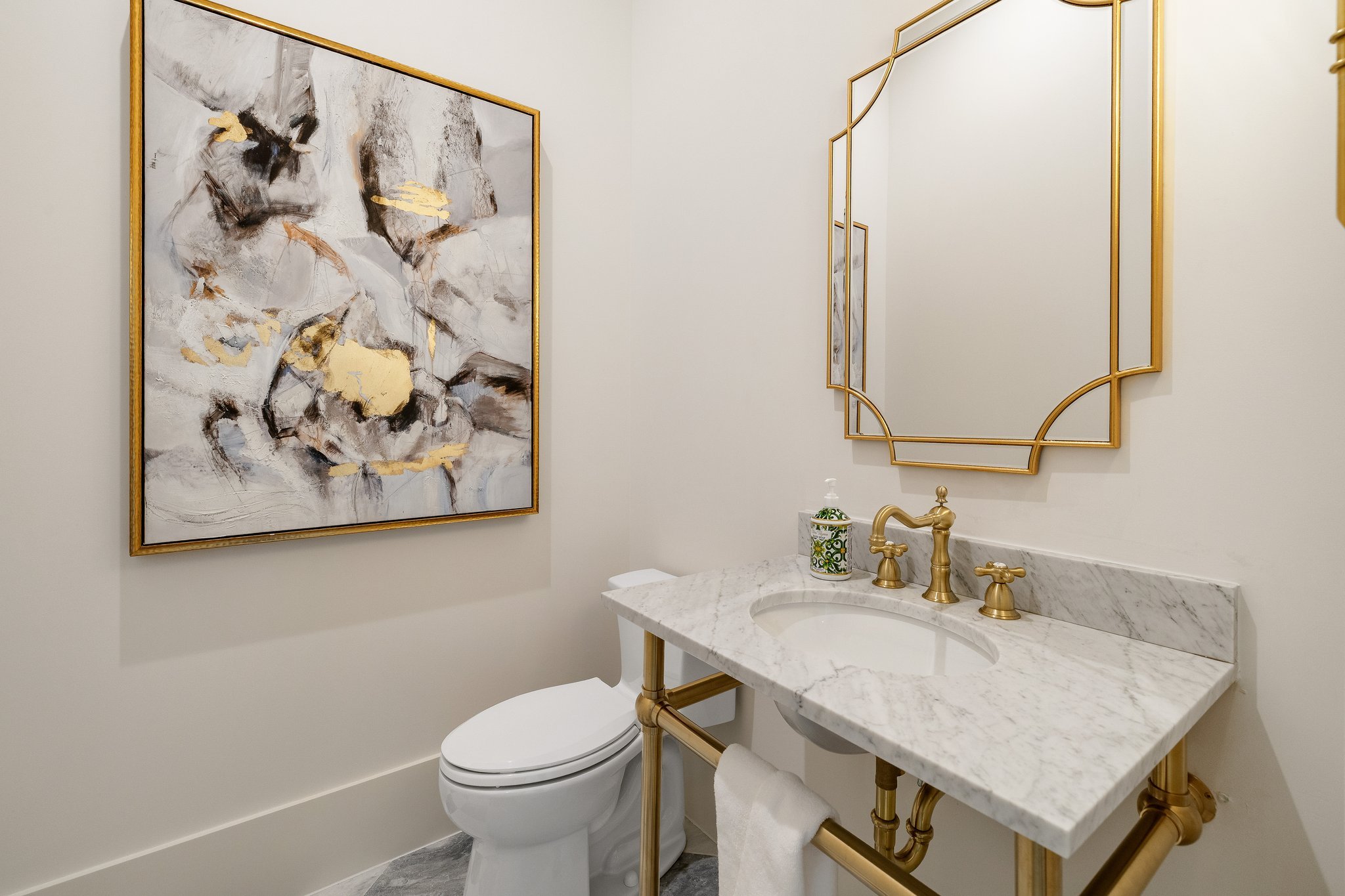 21-web-or-mls-3401 Colgate_Ave_Dallas-29.jpg