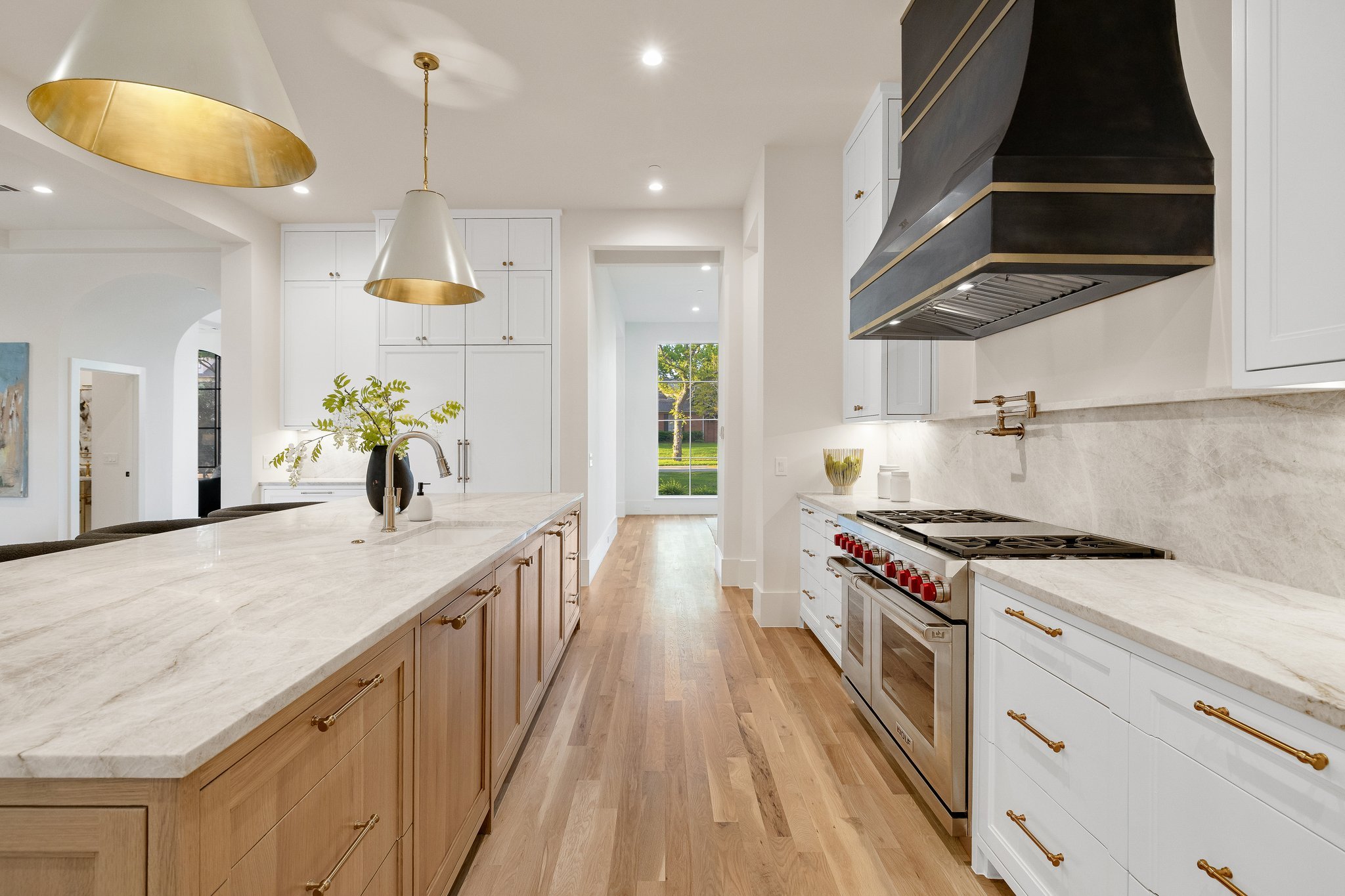 45-web-or-mls-3401 Colgate_Ave_Dallas-53.jpg