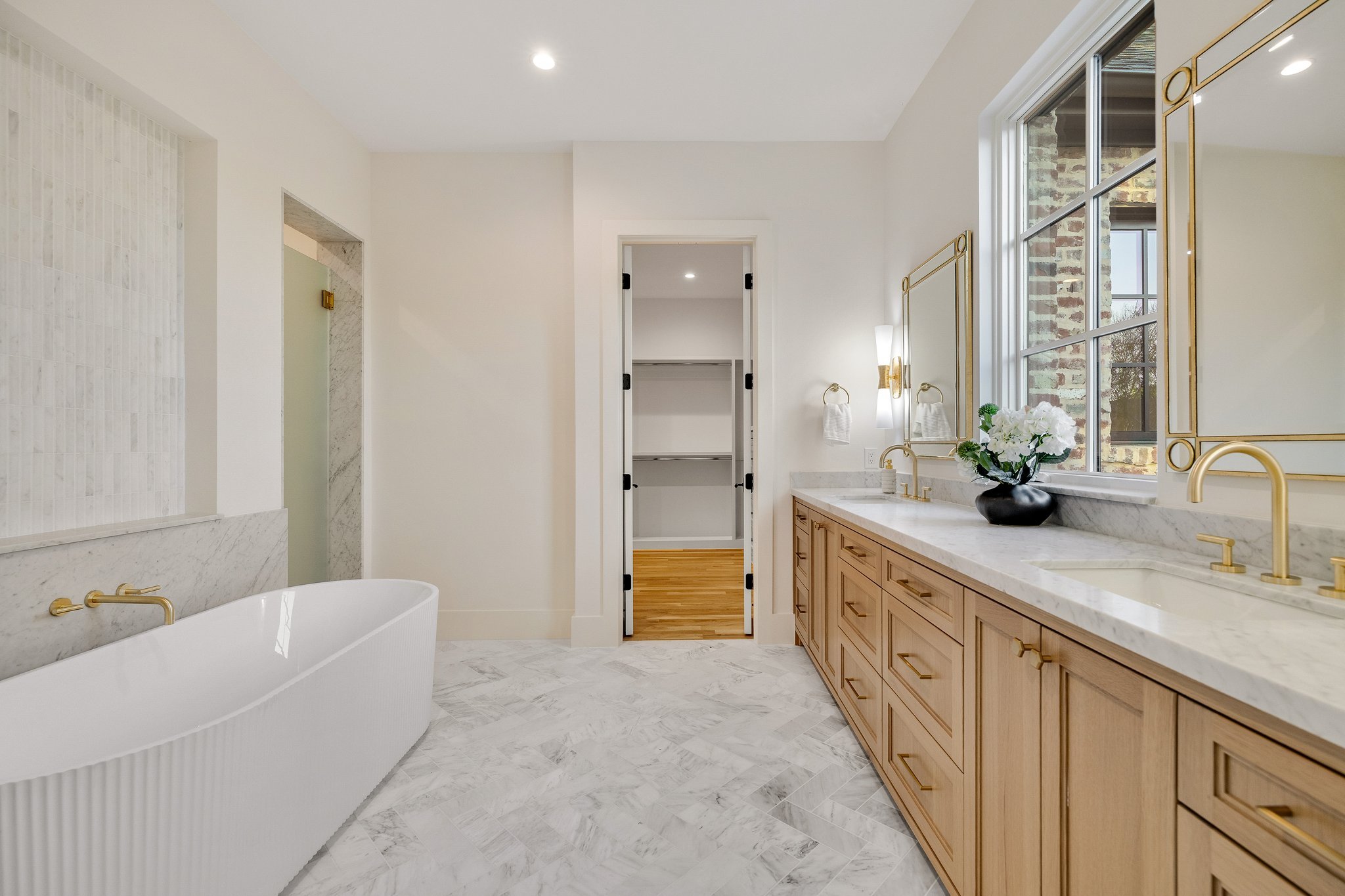 82-web-or-mls-3401 Colgate_Ave_Dallas-90.jpg