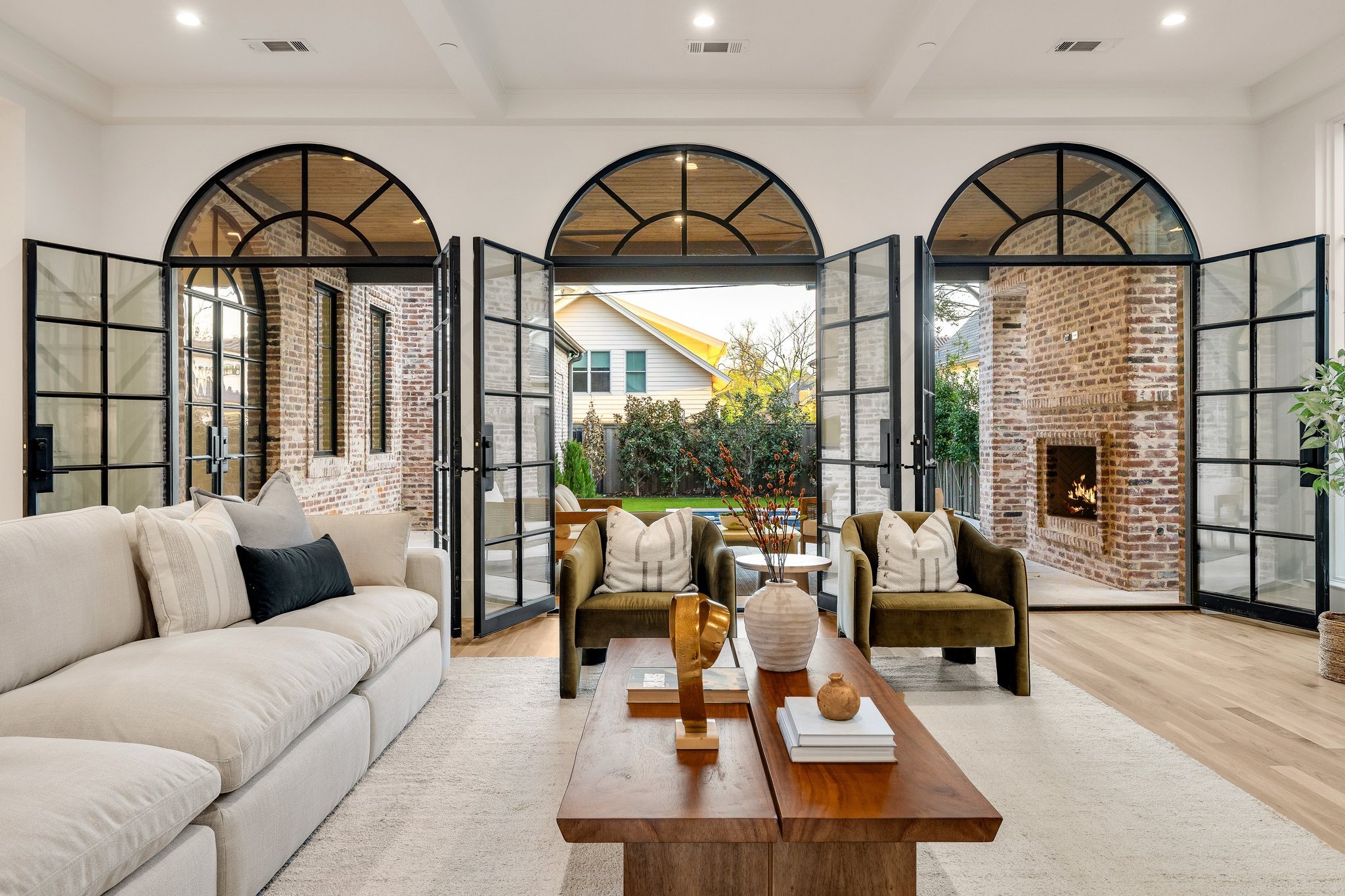 95-web-or-mls-3401 Colgate_Ave_Dallas-103.jpg