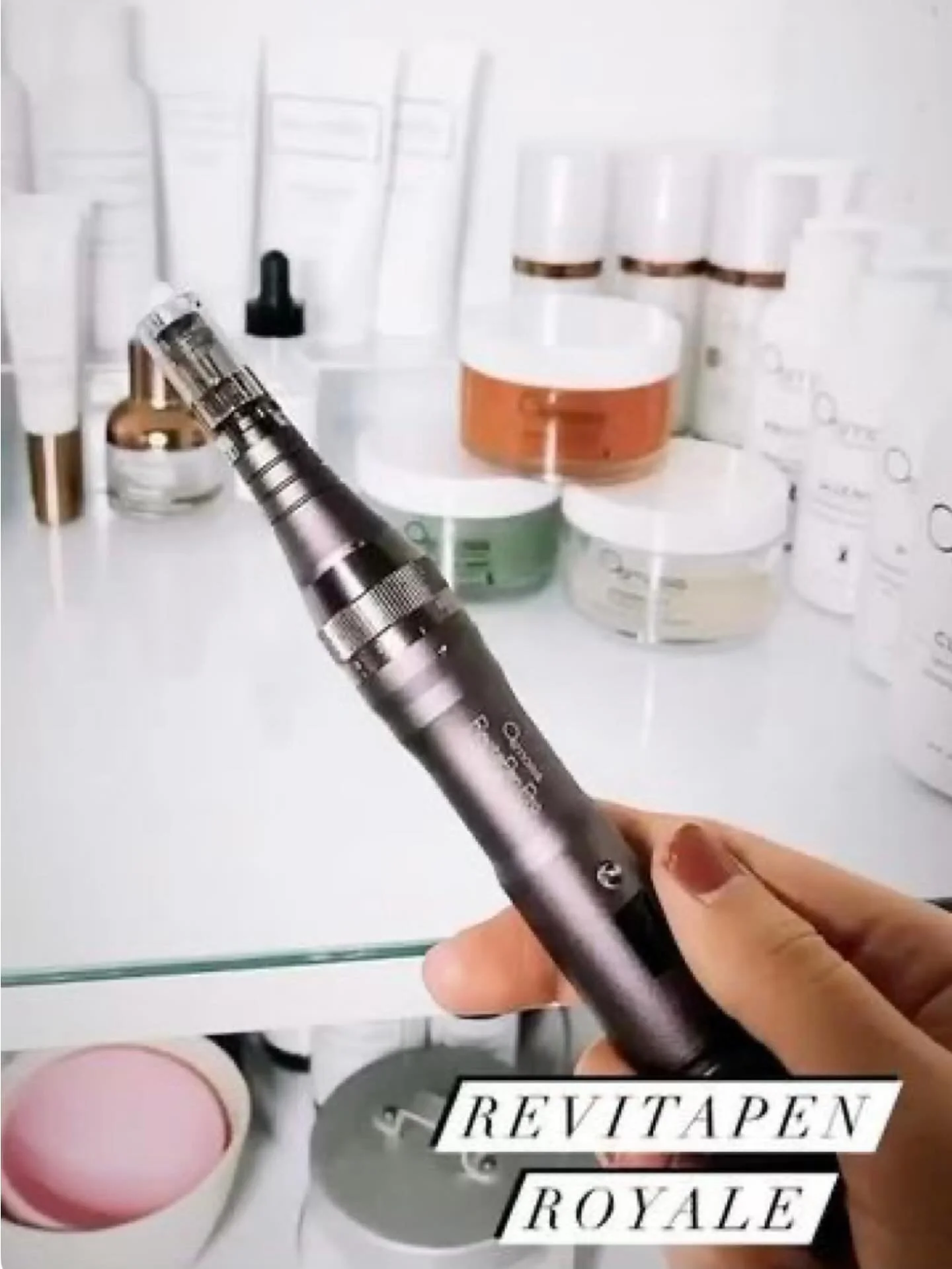 Elevate Your Glow with the Ultimate Skin Ritual👑🥰
Experience the synergy of powerful plant medicine and cutting-edge skincare with Osmosis Facial Infusion, enhanced with Goddess 115mg Full Spectrum RSO/CBD.
This transformative treatment pairs the