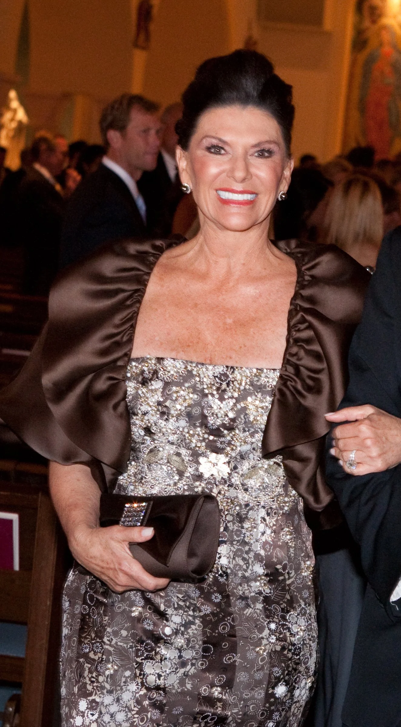 The Low Down: Featuring Linda,                            Mother of Brittany Anna Rose