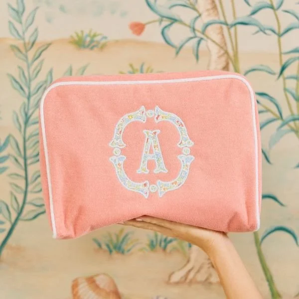 Weezie Toiletry Bag