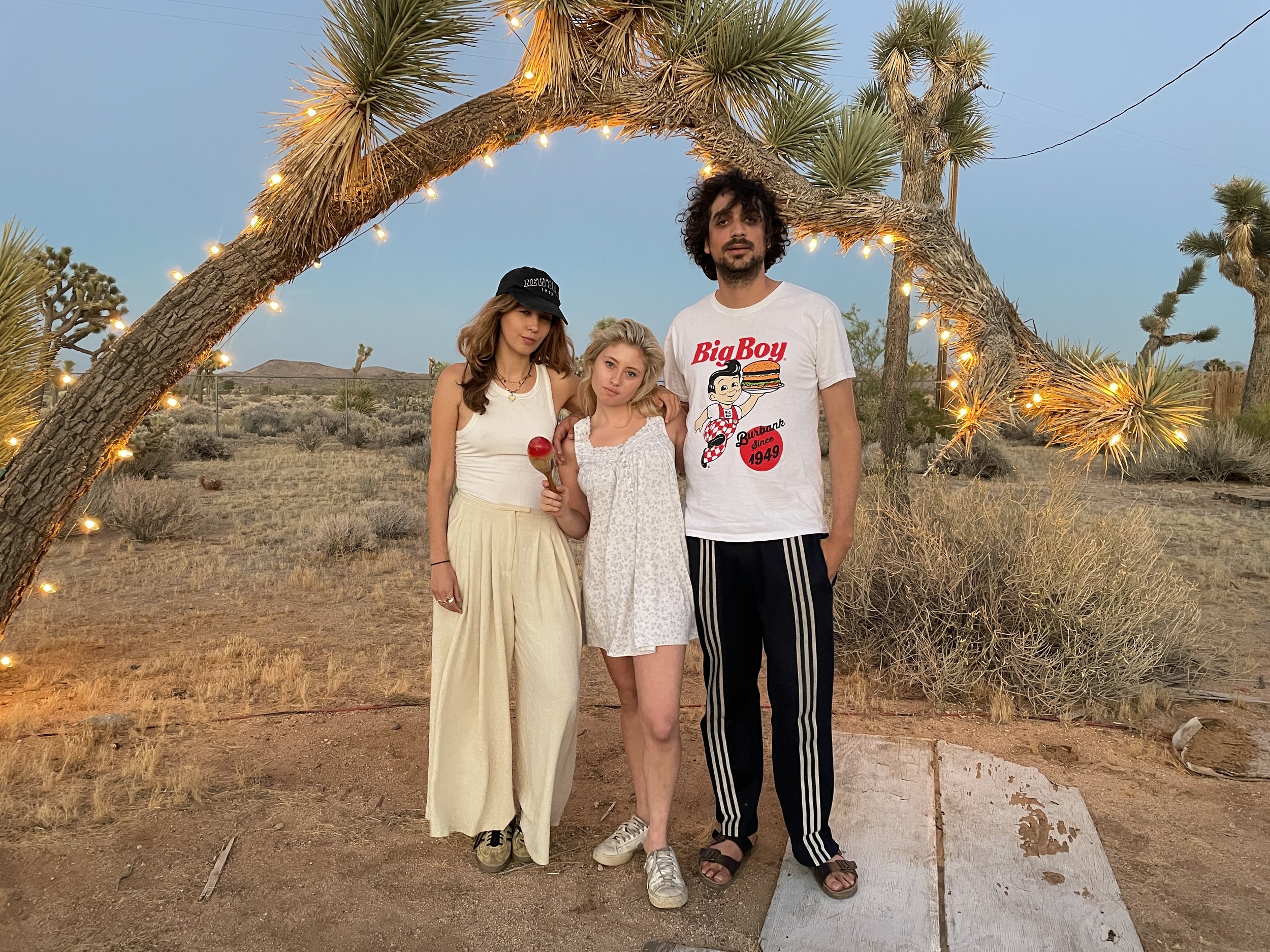 Gatos_Trail_Recording_Studio_Joshua_Tree_Findlay_Remy_Bond_Jules_Apollinaire_1.JPG