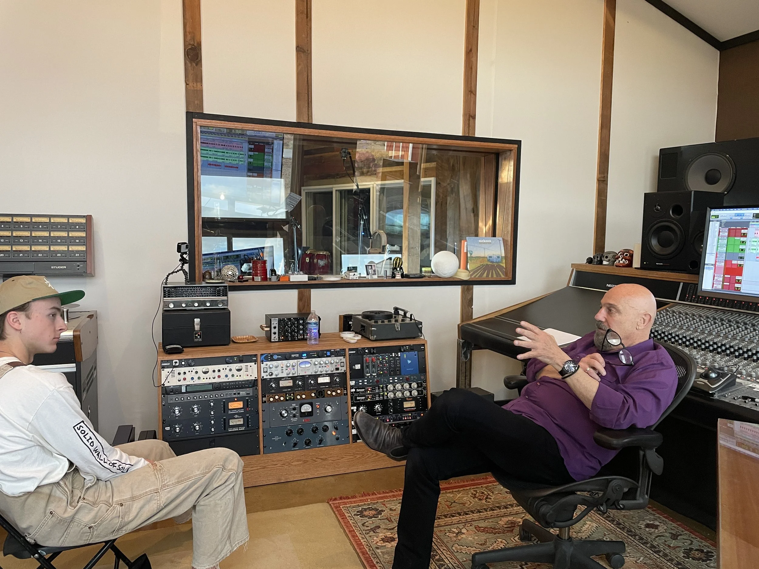 Joe_Chiccarelli_Instruction_Gatos_Triail_Recording_Studio.jpeg