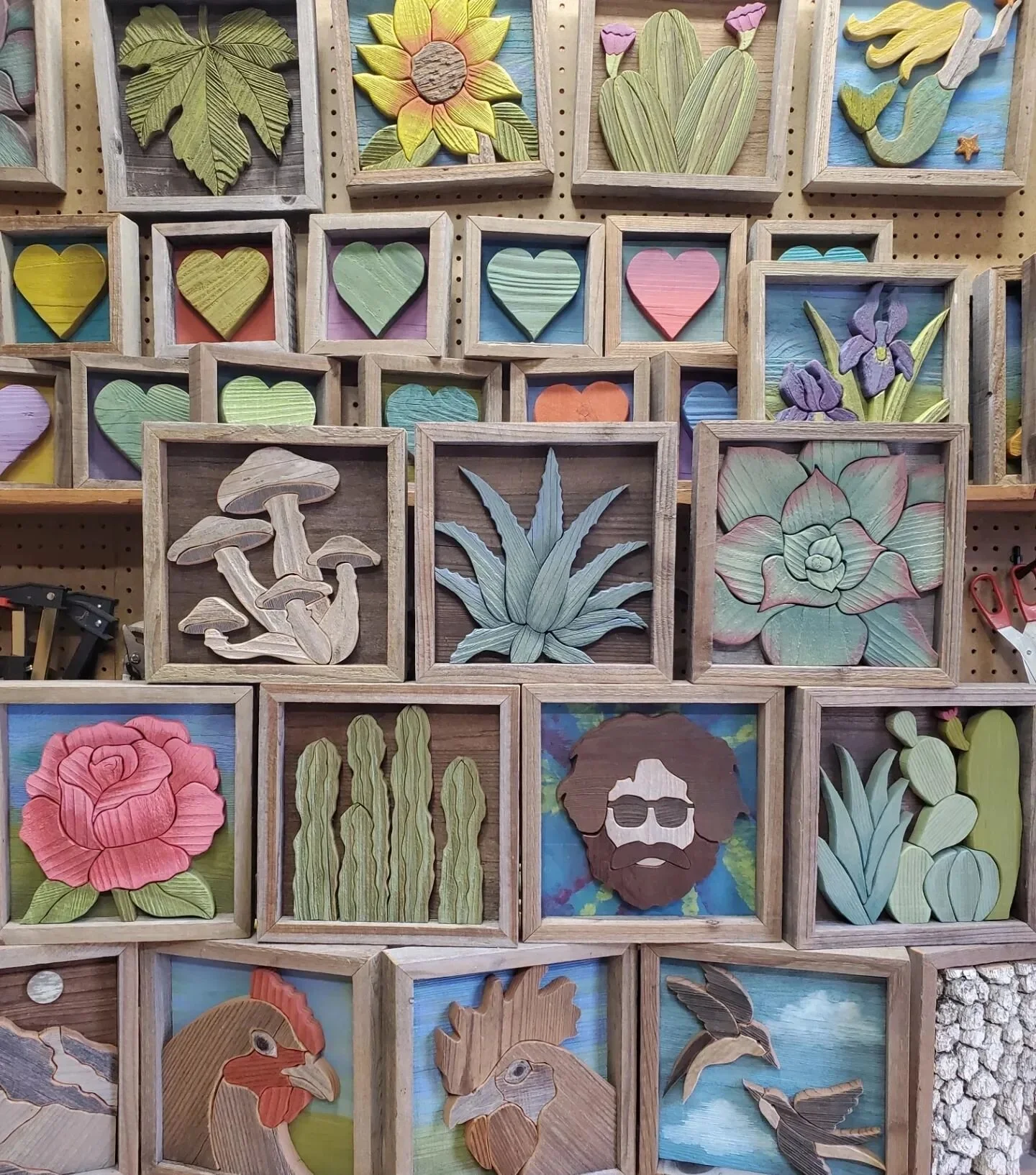 My last show of the year! (And forseeable future...)
Come see me and about 60 other juried artists this weekend at

Sonoma Community Center Winter Art Market
FRI .  5-7 pm
SAT  10am -5pm
SUN  10am - 3 pm 

It's a very popular and fun time as it is a 