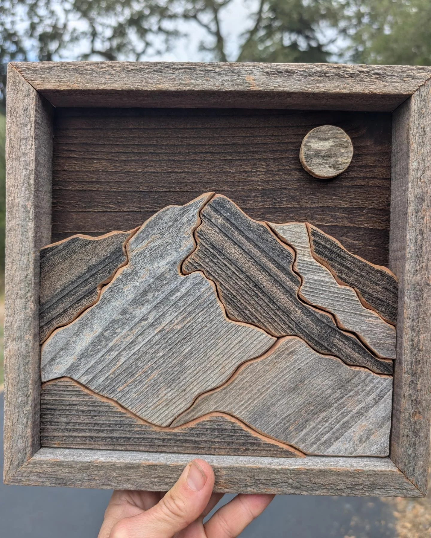 I'm finally back in my shop, making some moons and mountains today.  After many moons off (travelling, hand surgery, etc) I'm really loving getting back to it.  Digging out all my mossy boards to make a big batch of moons for future projects.  Upcomi