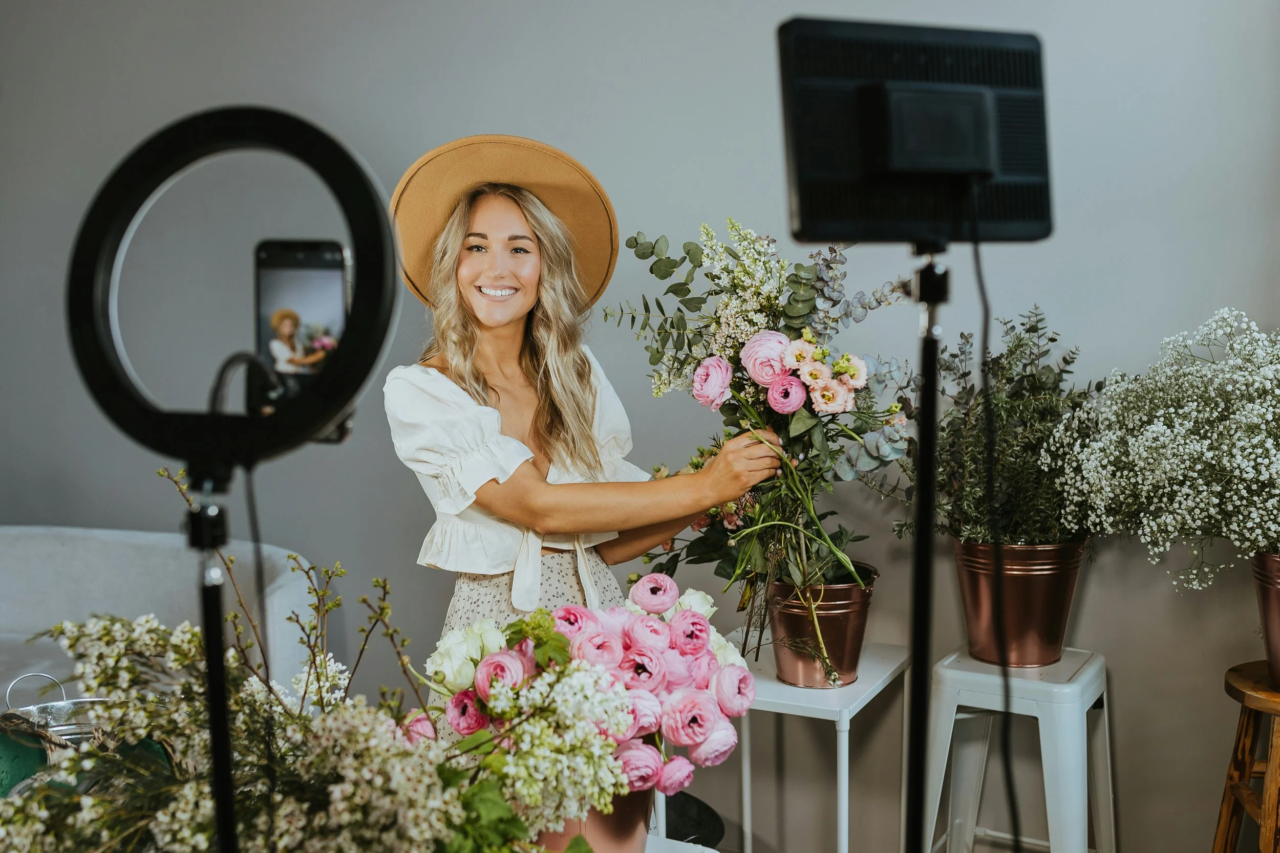 Whitelisting Explained: How to Use Influencer Content in Paid Ads