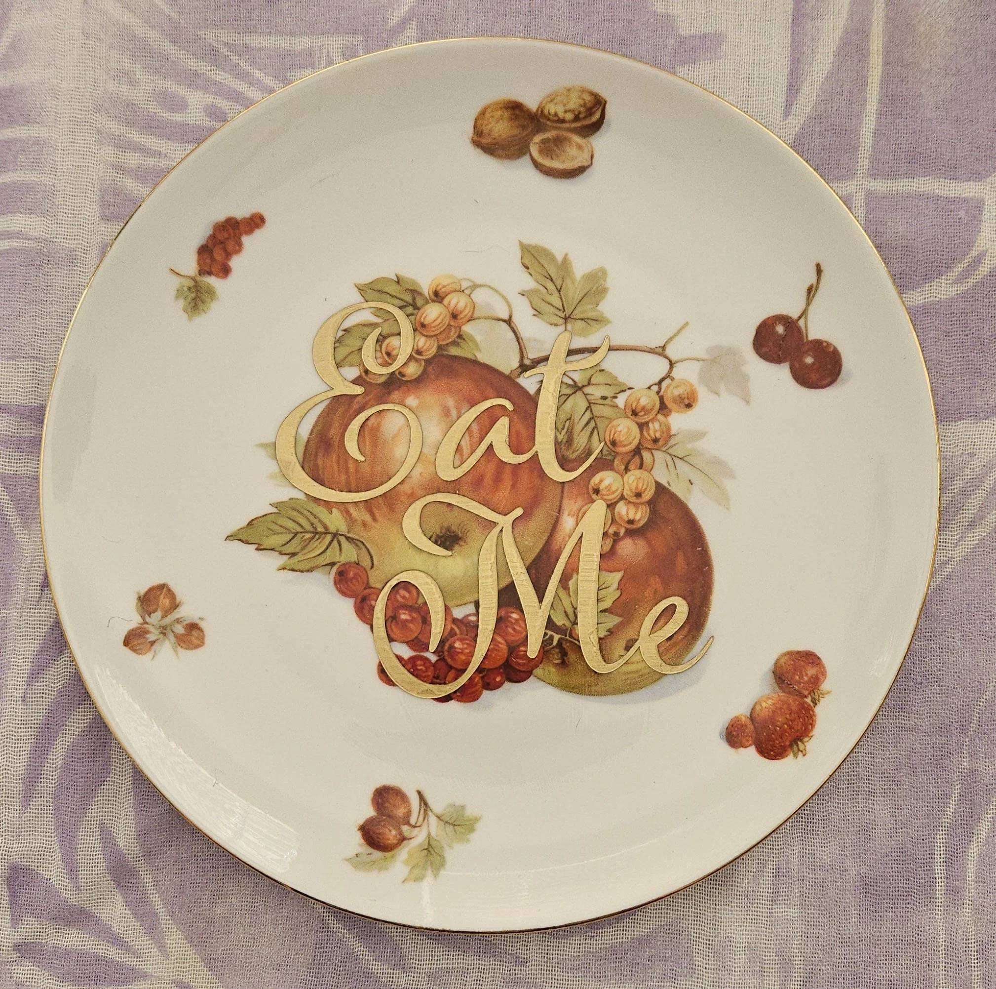 eat me.jpg