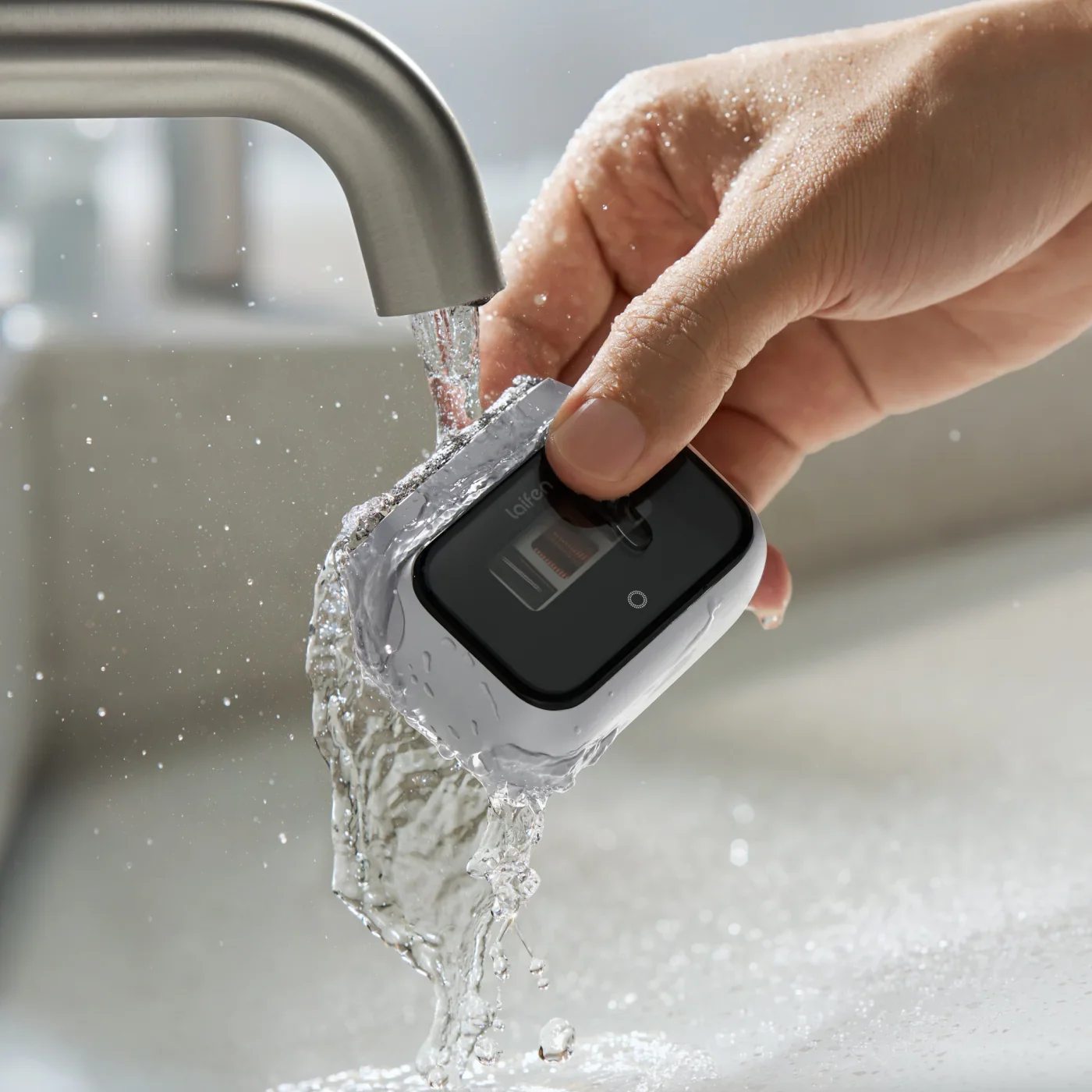 laifen-p3-pro-electric-shaver-original-aluminum-alloy-ipx7-waterproof_e0eae368-3a91-4c95-b05d-a9ce8568016e.webp