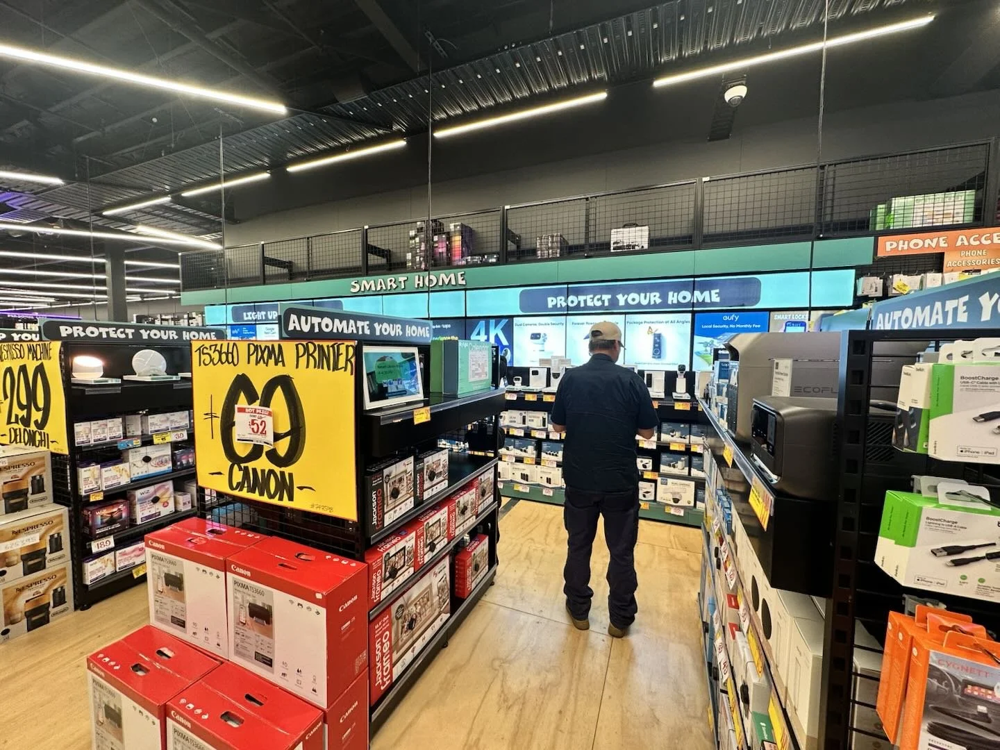 JB HIFI Stores Viist