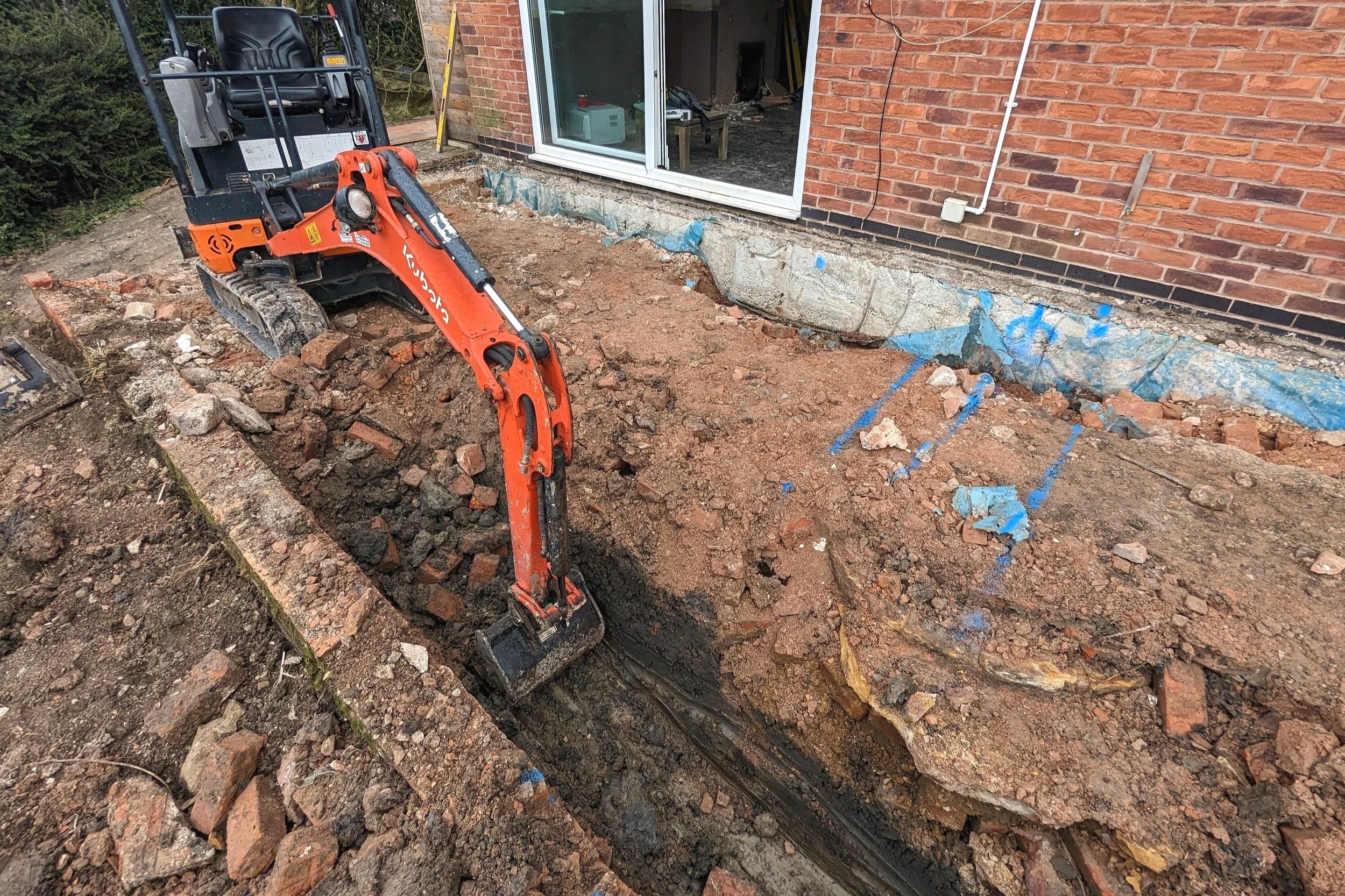 EXCAVATIONS IN PROGRESS SHOWING POOR GROUND CONDITIONS