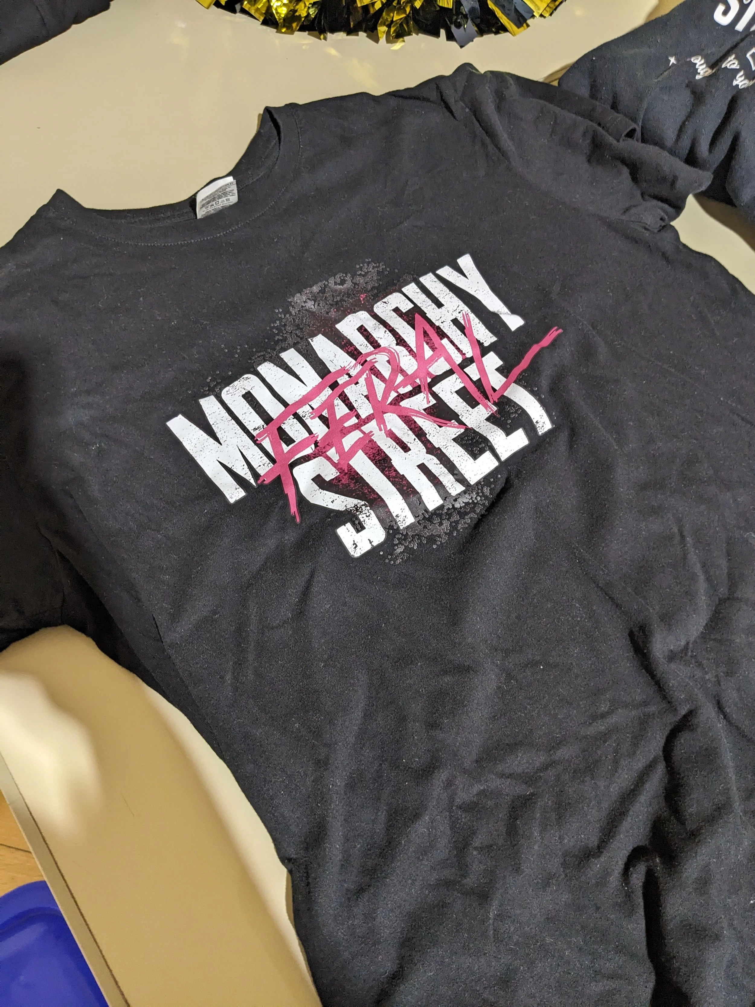 Monarchy Feral T' (worn) - Adult XL - FREE